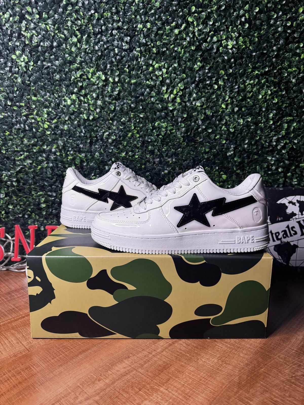Bape Bapesta #1 white black patent leather Size US 8 / EU 41 - 1 Thumbnail