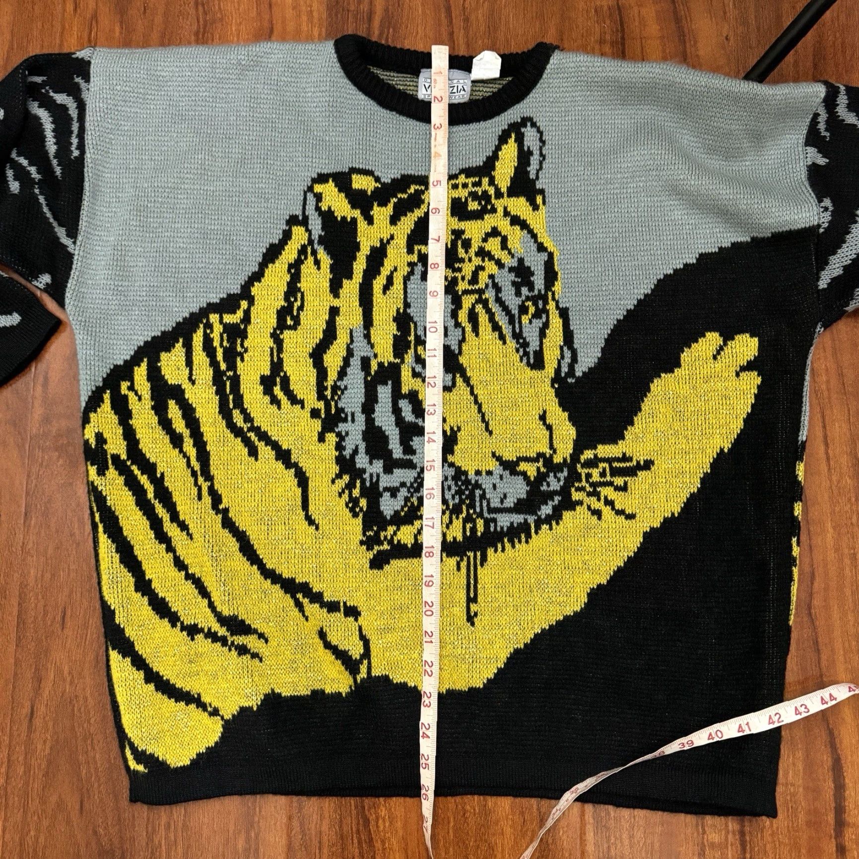 Venezia Sweater Tiger Vintage OSFM Women One Size Multicolor Pullover OSFM