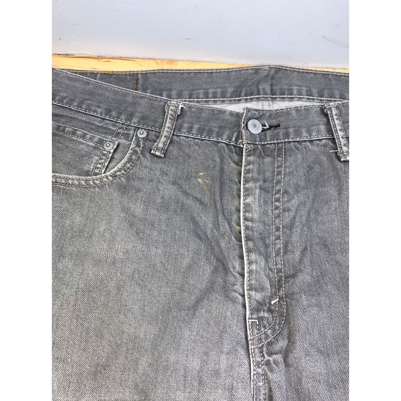 Levi's Levi's 569 Jeans Men 36x30 Gray Distressed 5-Pocket Relaxed Straight Denim Cotton Casual Work Vintage No Size US 36 / EU 52 - 5 Thumbnail