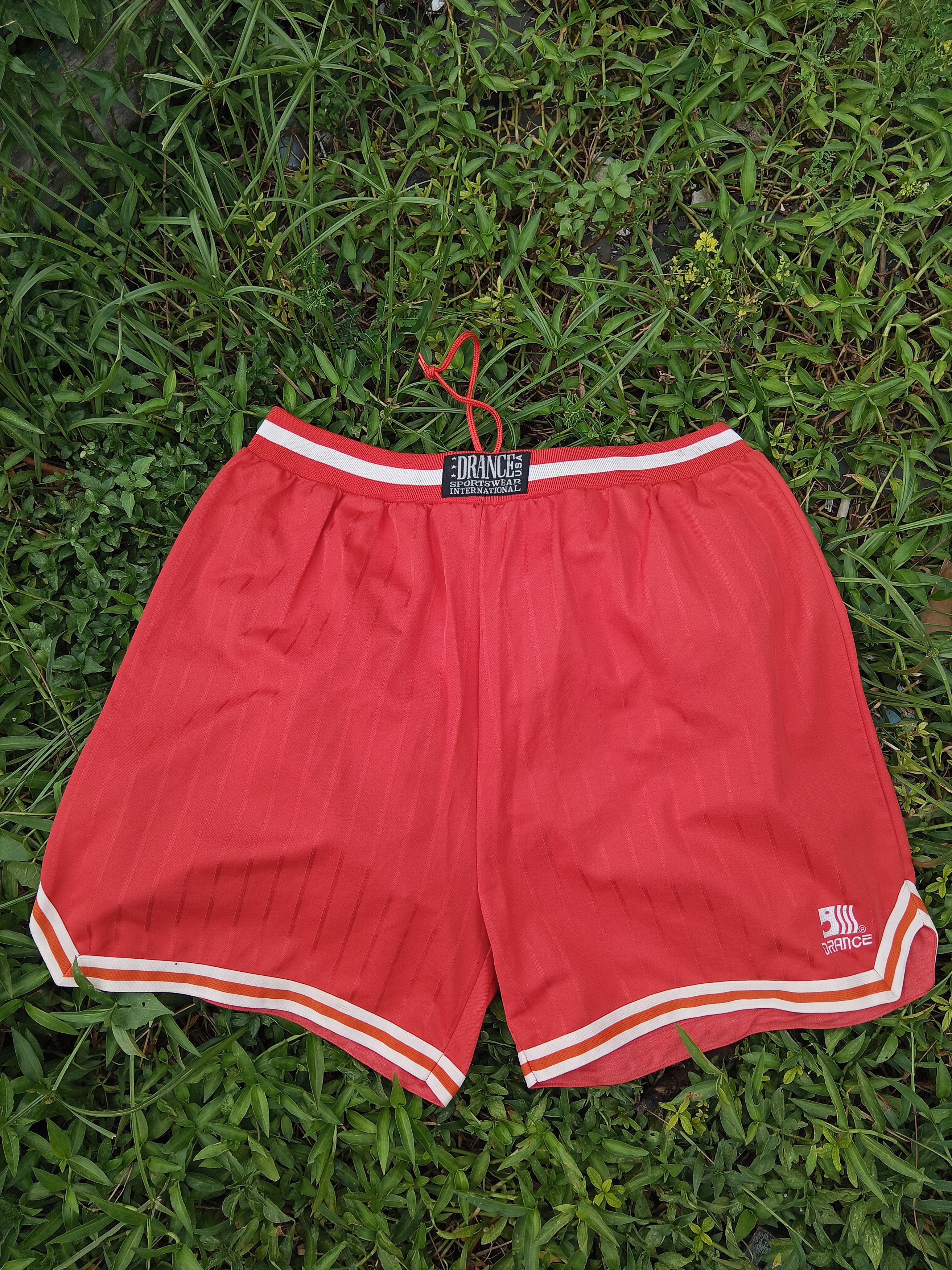 Japanese Brand vintage basketball shorts Size 32" / US 10 / IT 46 - 1 Thumbnail
