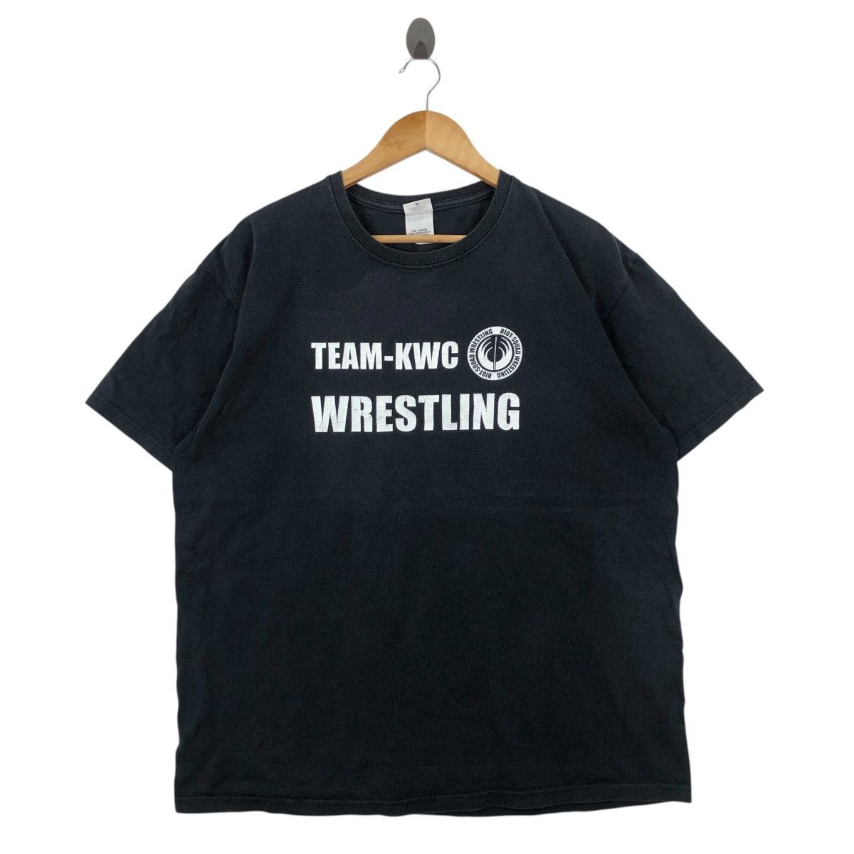 Vintage Vintage Team-Kwc Riot-Squad Wrestling T Shirt Size XL Size US XL / EU 56 / 4 - 1 Thumbnail