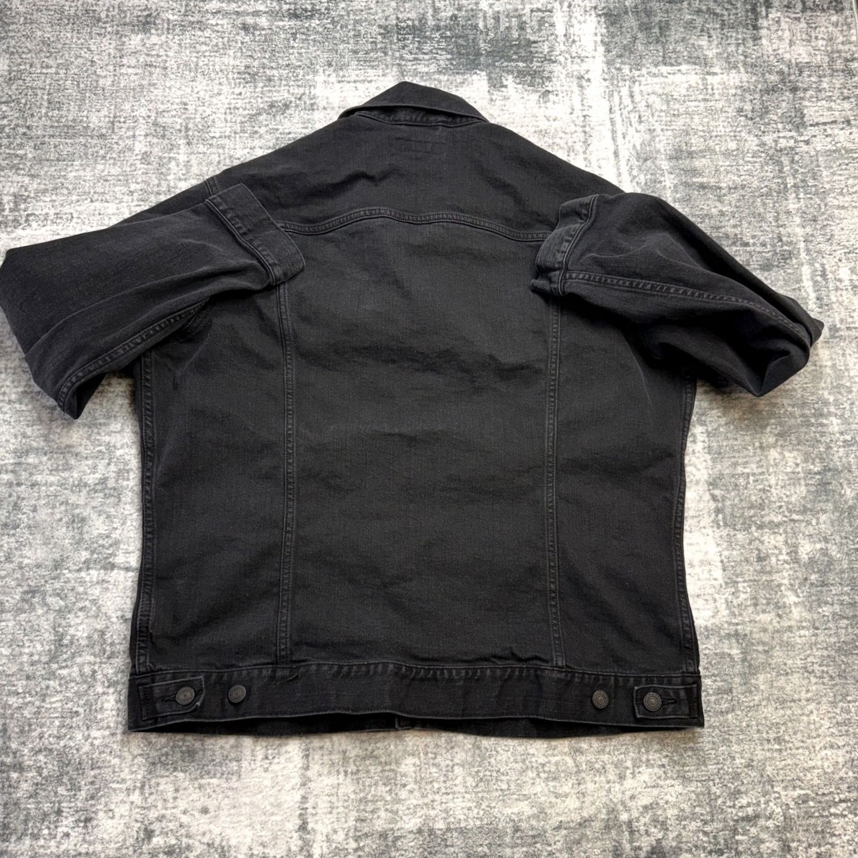 Uniqlo Uniqlo Jacket Mens L Black Denim Trucker Button Front Stretch Pockets Jacket Size US 33 - 7 Thumbnail