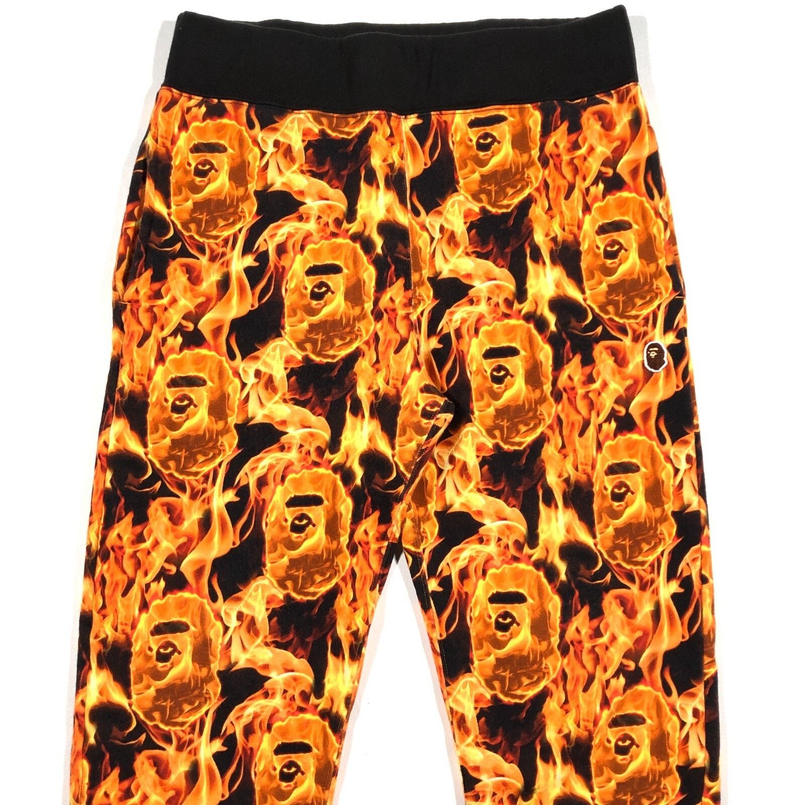 Bape SS20 BAPE Flame Camo Slim Fit Sweatpants Joggers Medium M Size US 30 / EU 46 - 3 Thumbnail