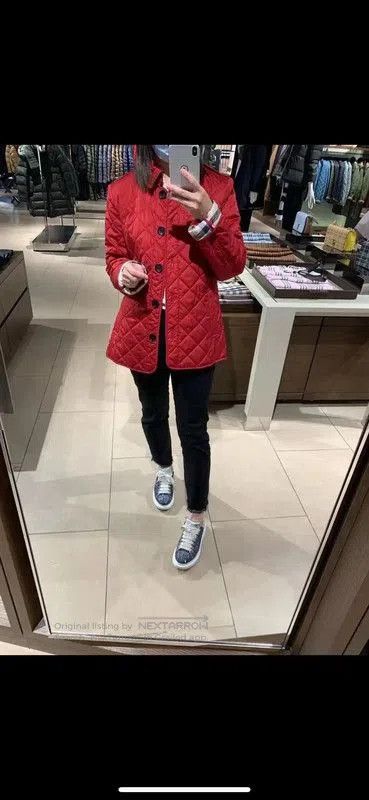 Burberry Burberry Red Quilted Cotton Short Coat. Size S / US 4 / IT 40 - 9 Thumbnail