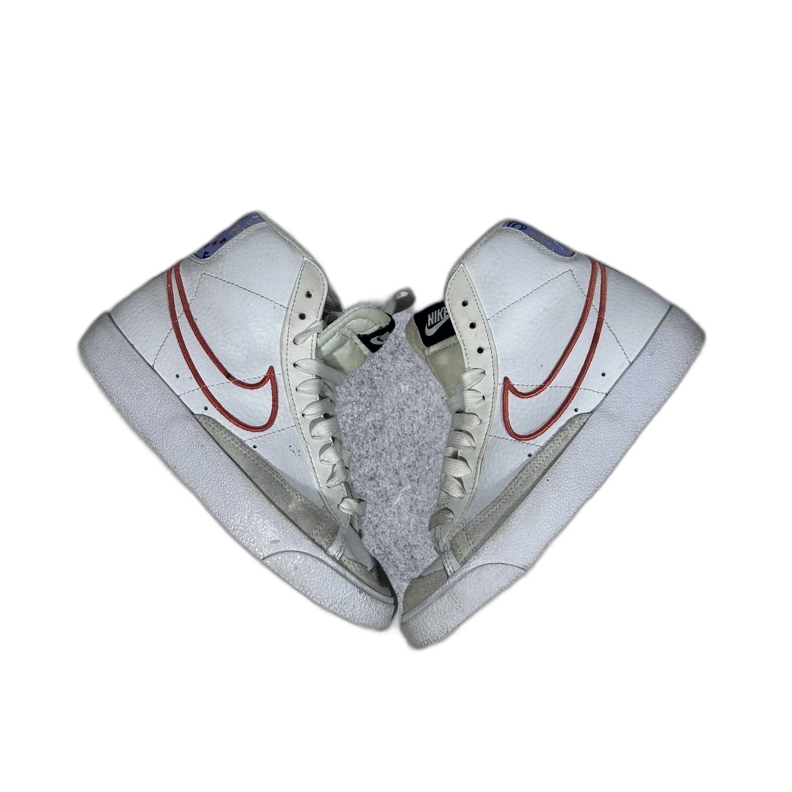 Nike Nike Blazer Mid '77 SE 'White Magic Ember' DJ0265-100 Skate Size US XXS / EU 40 - 1 Thumbnail