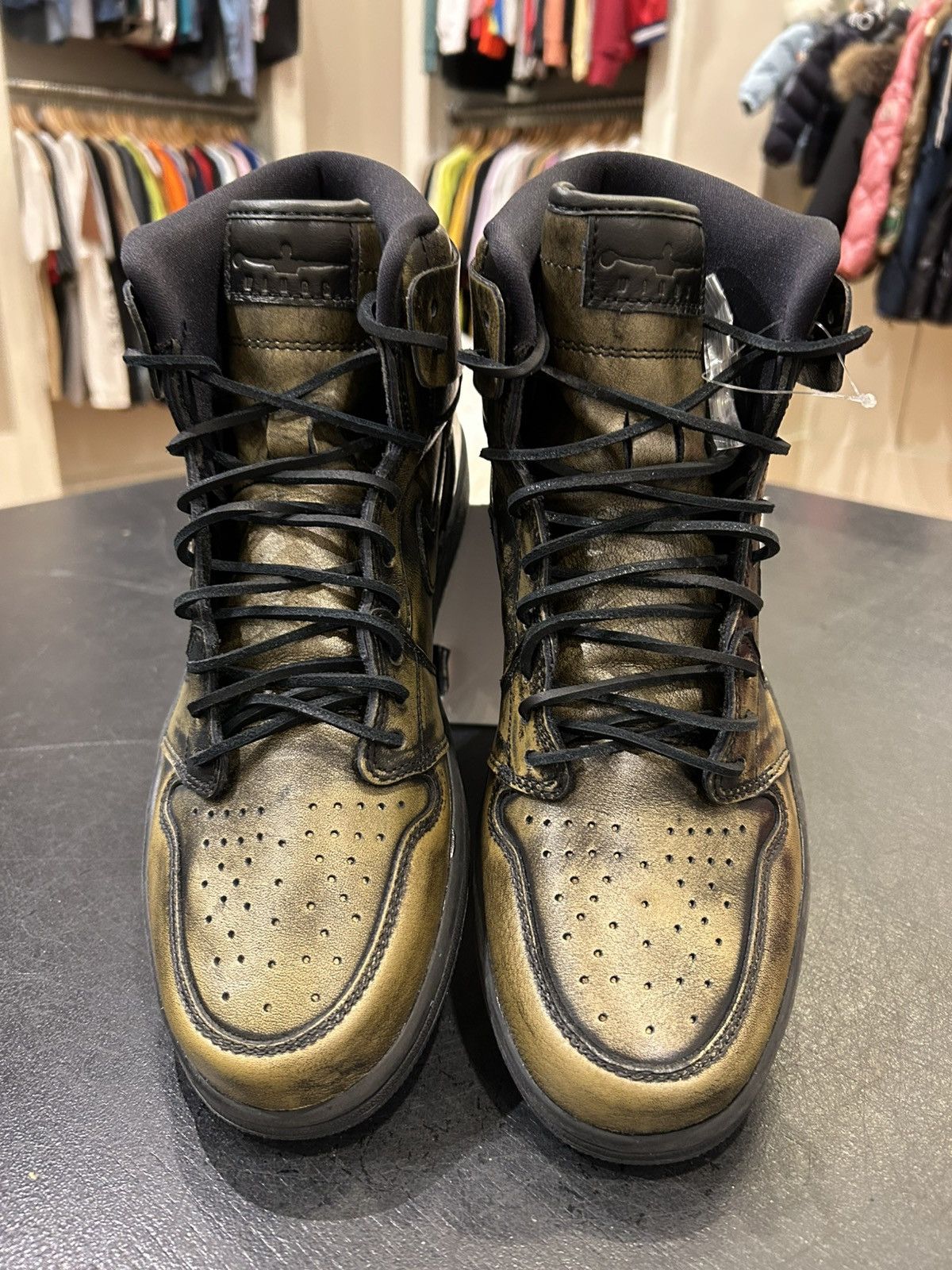 Jordan Brand Jordan 1 Retro ‘Wings’ Size US 11 / EU 44 - 4 Thumbnail