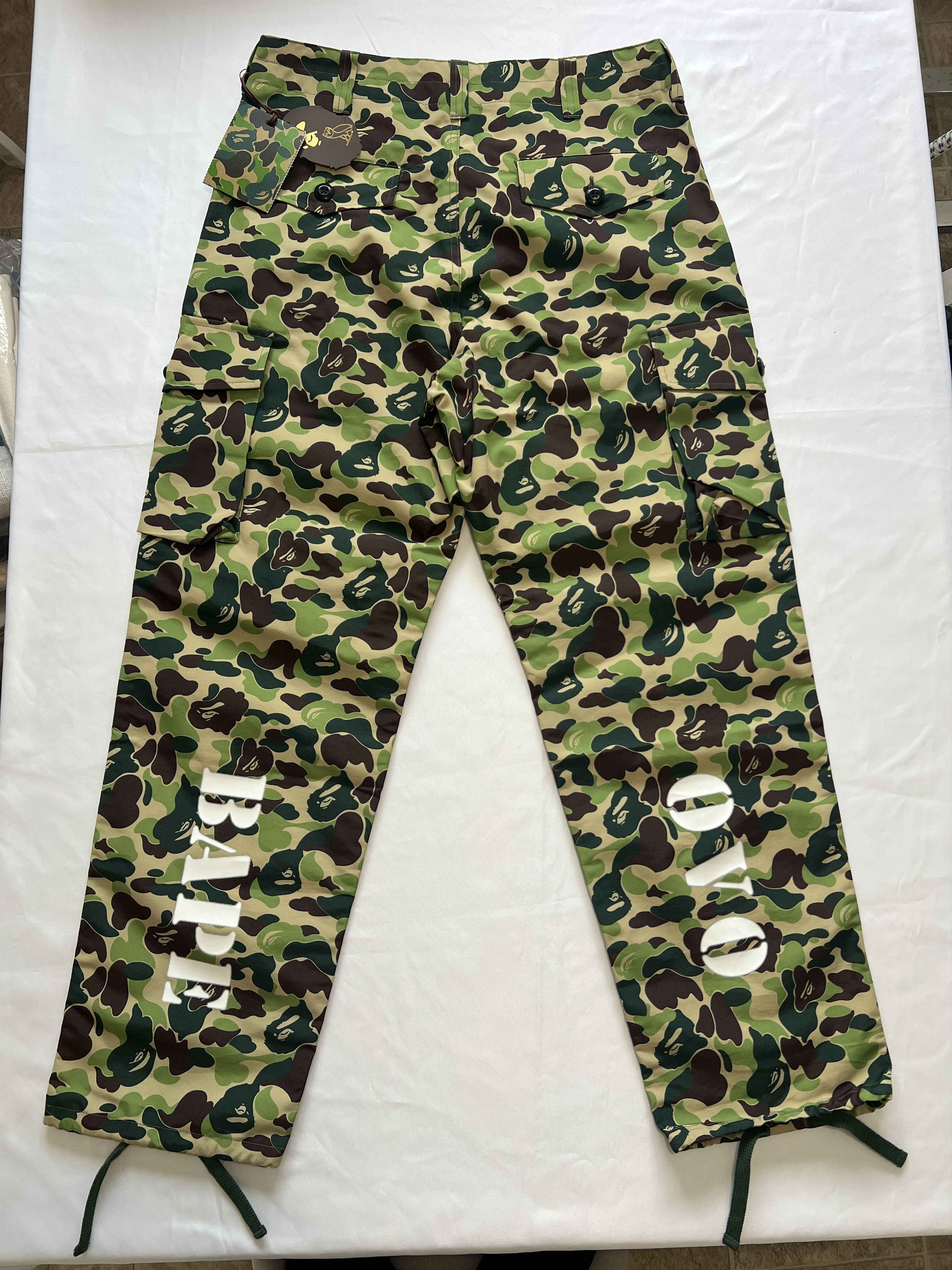 Bape × October's Very Own BAPE x OVO ABC Camo 6 Pocket Pants Size Medium Size US 31 - 7 Thumbnail