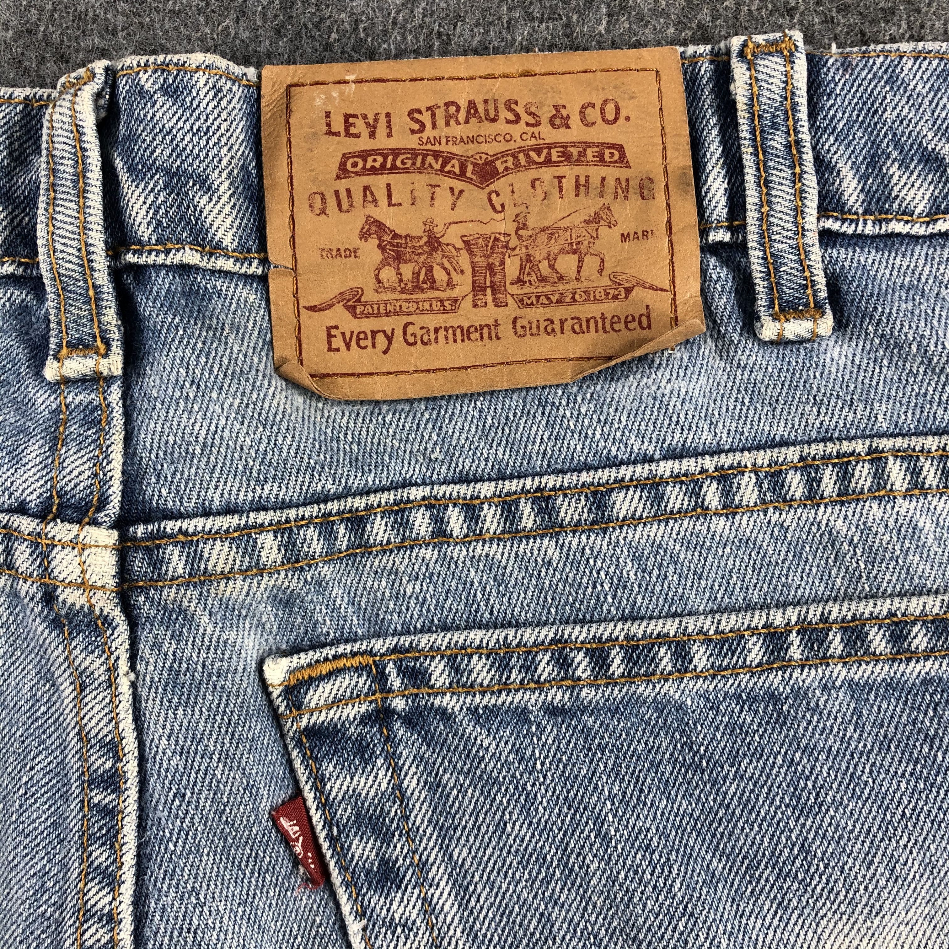 Levi's Vintage 90s Light Wash Levis 516 Jeans-J1559 Size US 37 - 5 Thumbnail