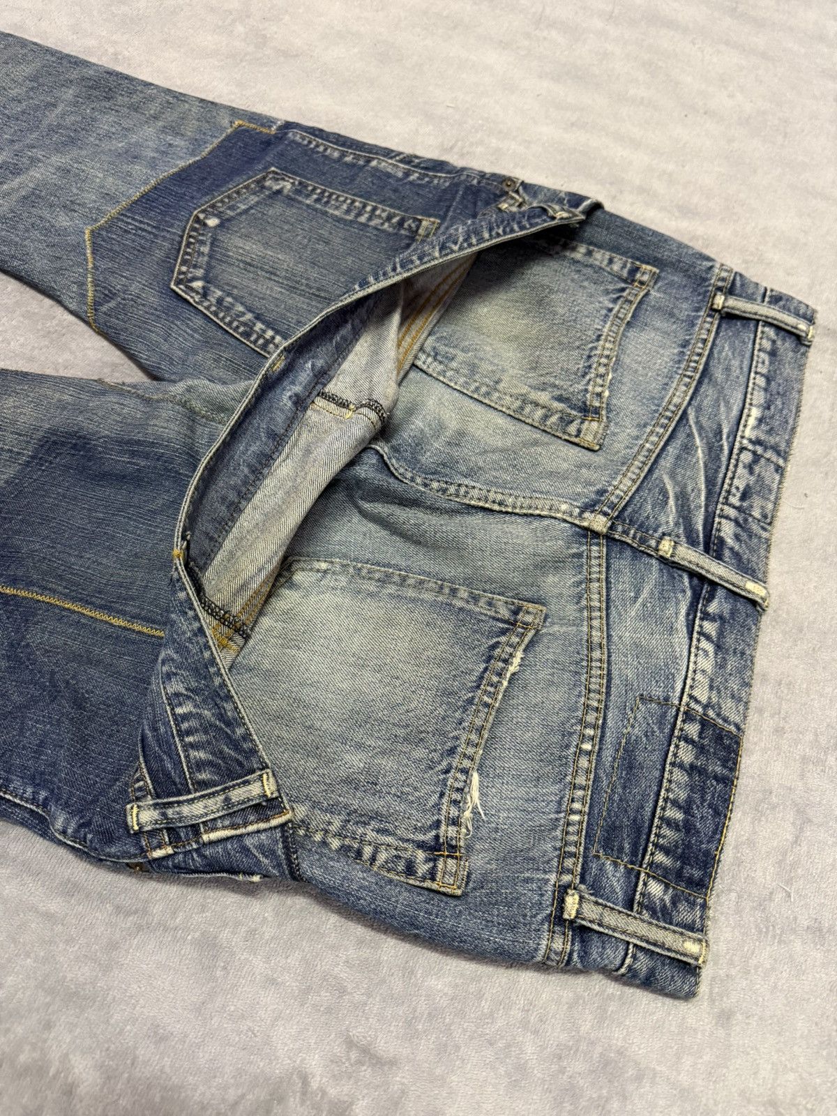 Japanese Brand × Le Grande Bleu (L.G.B.) Antgauge Japan Asymmetrical Pocket Double Waist Fade Jeans Size US 32 / EU 48 - 19 Thumbnail