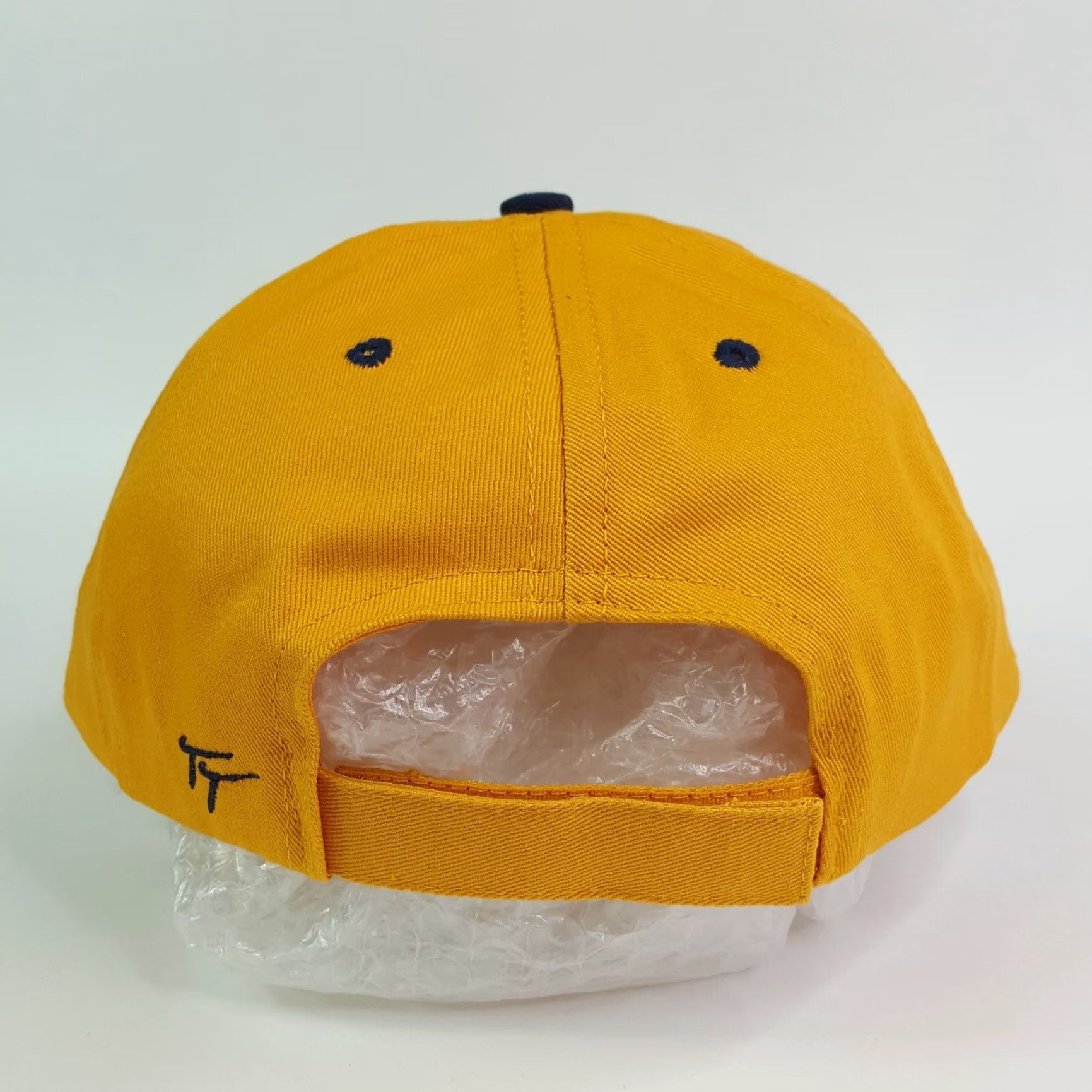 Vintage VINTAGE Town Talk Yellow Twill Snapback Adjustable Hat Baseball Cap Men Casual 90s Sports Athletic Embroidered Solid Cotton Cap Size ONE SIZE - 4 Thumbnail