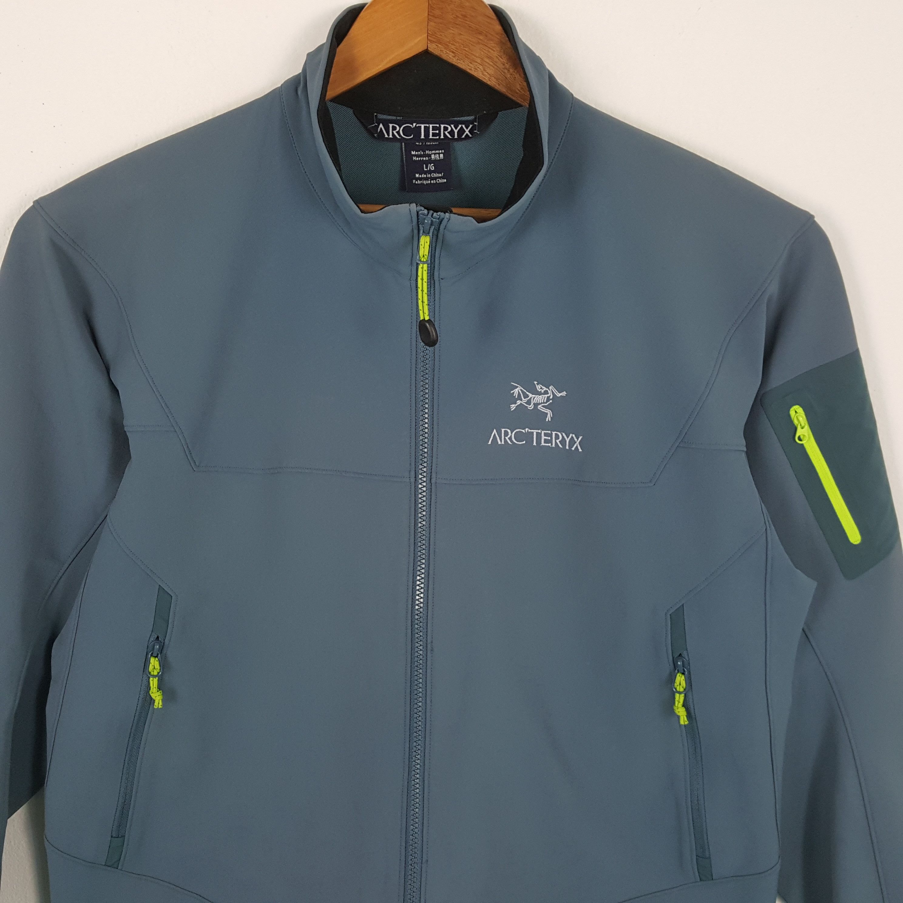 Arc'teryx × If Six Was Nine × Vintage Vintage ARC'TERYX Outdoor Style Brand Jacket Size US L / EU 52-54 / 3 - 2 Thumbnail