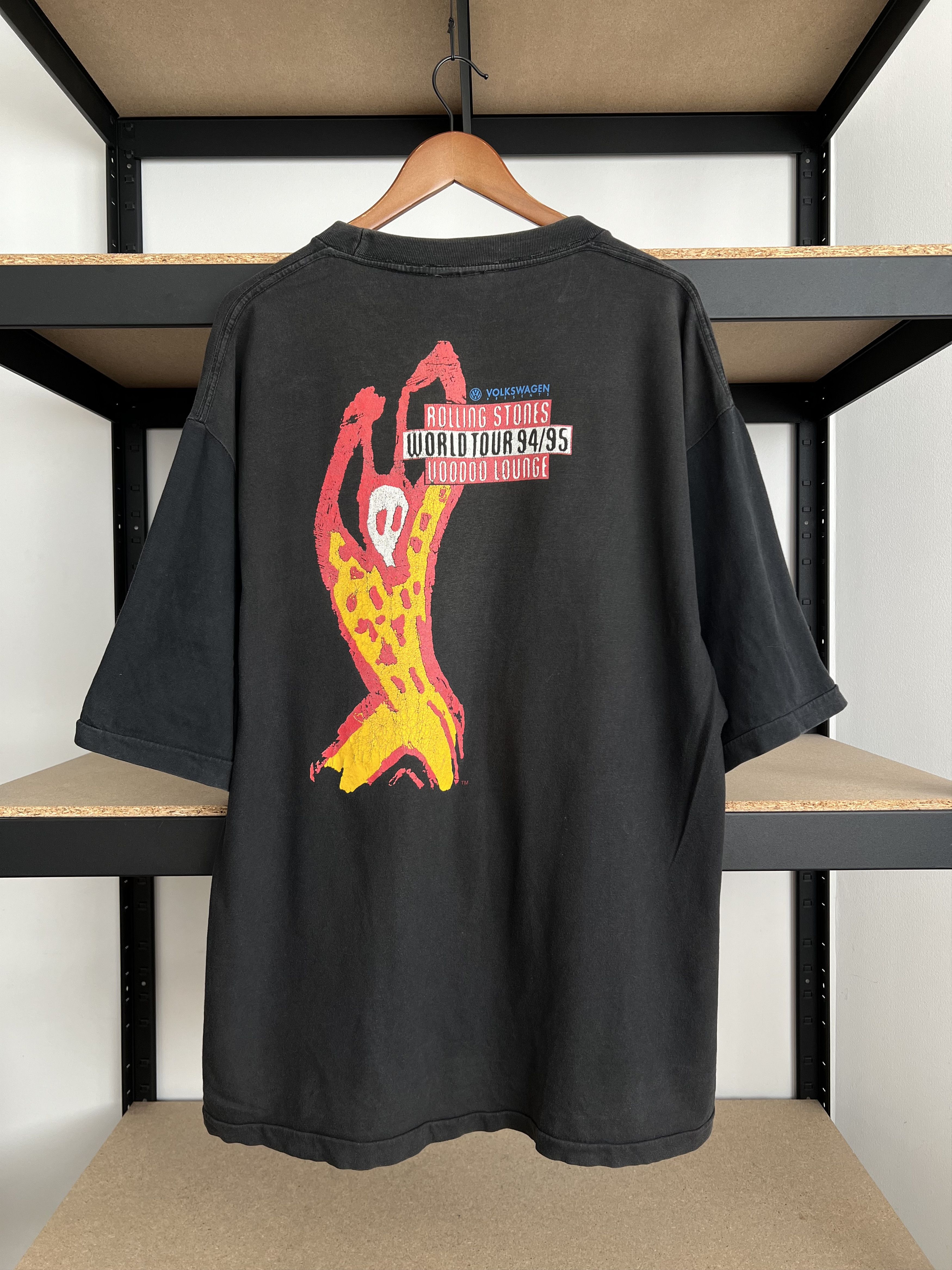 Band Tees Vintage 1995 The Rolling Stones Voodoo Lounge Black T-shirt Size US XL / EU 56 / 4 - 4 Thumbnail