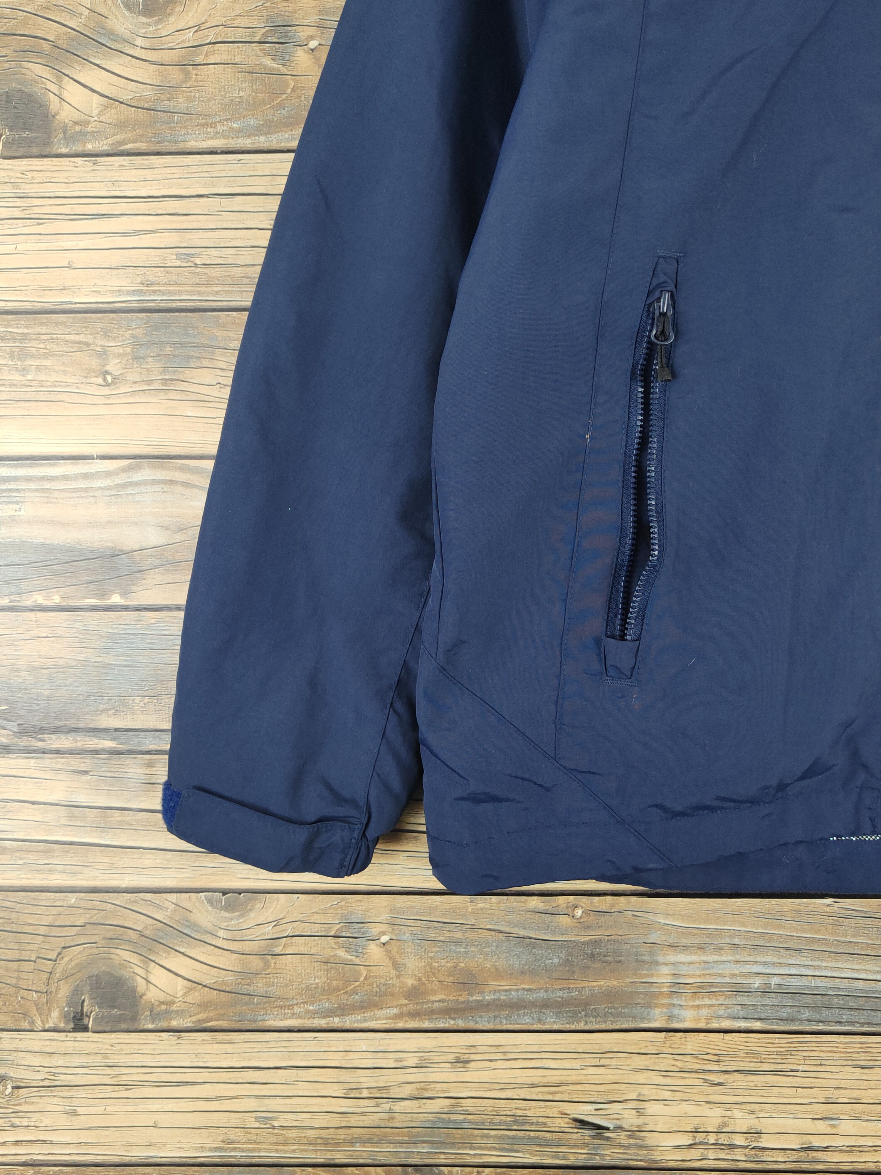 Columbia Columbia Navy Nylon Sportswear Hoodie Sweaters #W2255 Size US S / EU 44-46 / 1 - 4 Thumbnail