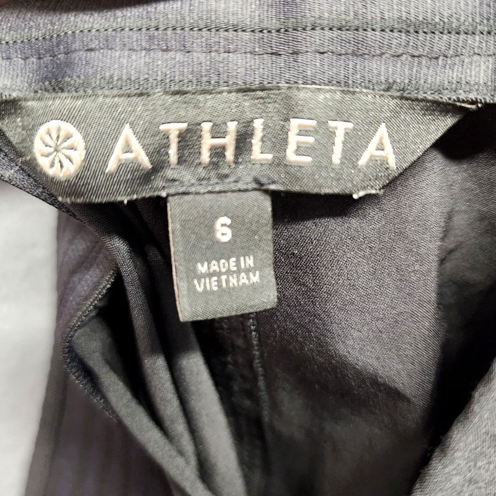 Athleta Athleta Pants Womens 6 Black Cropped Straight Stretch Pockets Activewear Size 24" / US 00 / IT 34 - 3 Thumbnail