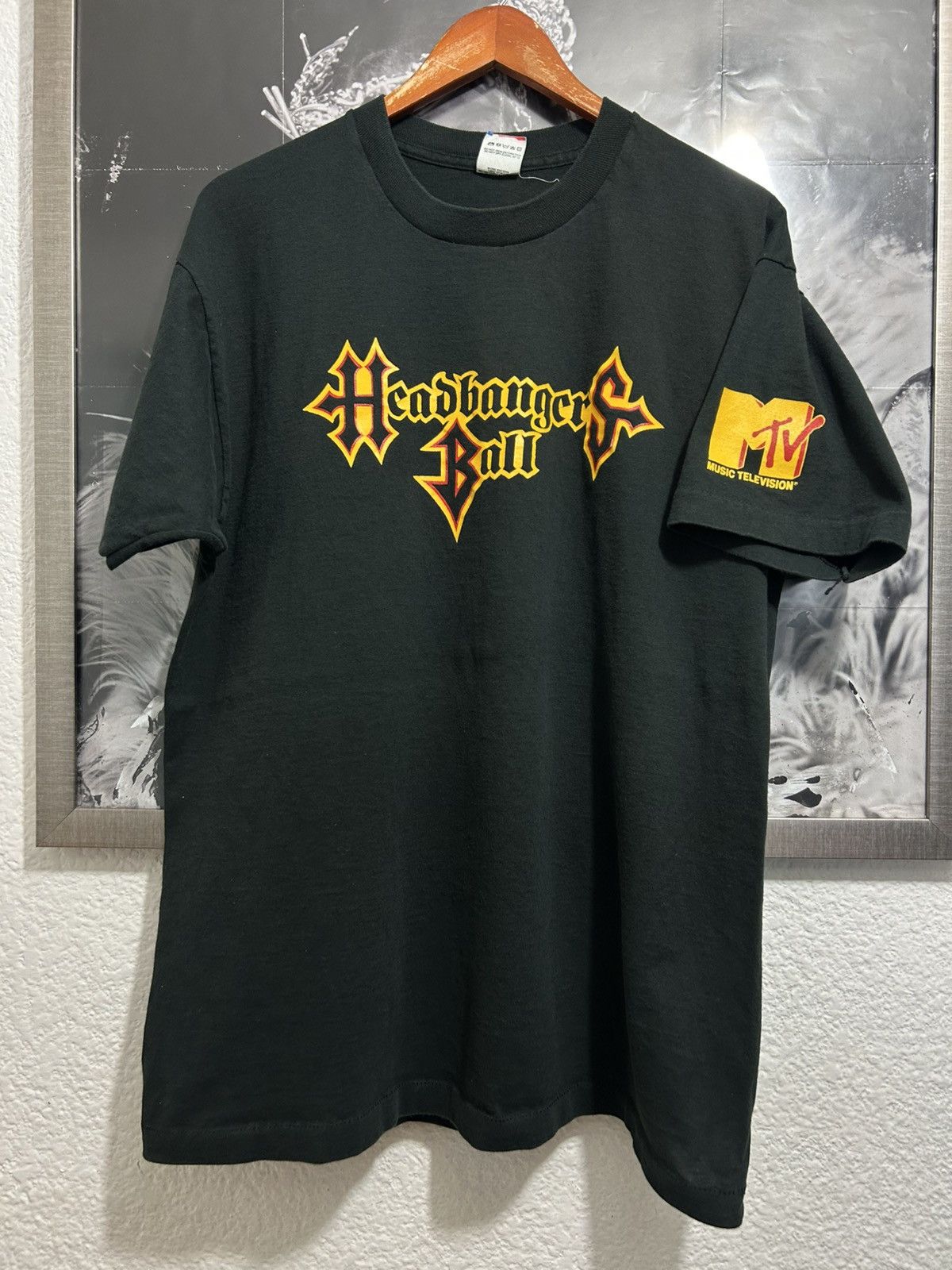 Vintage 1989 Headbangers Ball MTV Size US XL / EU 56 / 4 - 1 Thumbnail