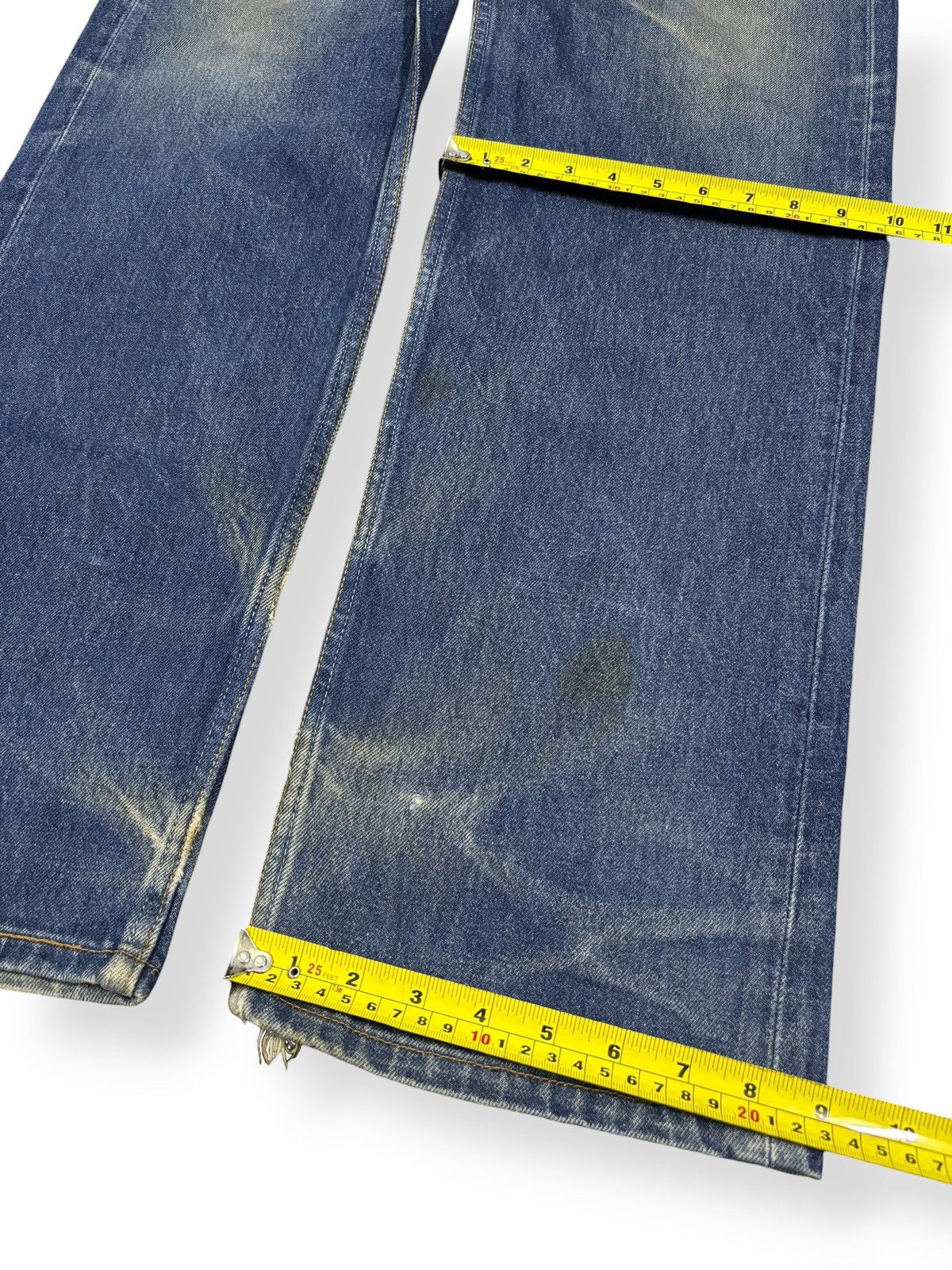 Levi's Vintage 90s Levis 501XX Button Fly Mud Wash Loose Fit Jeans Size US 37 - 16 Thumbnail
