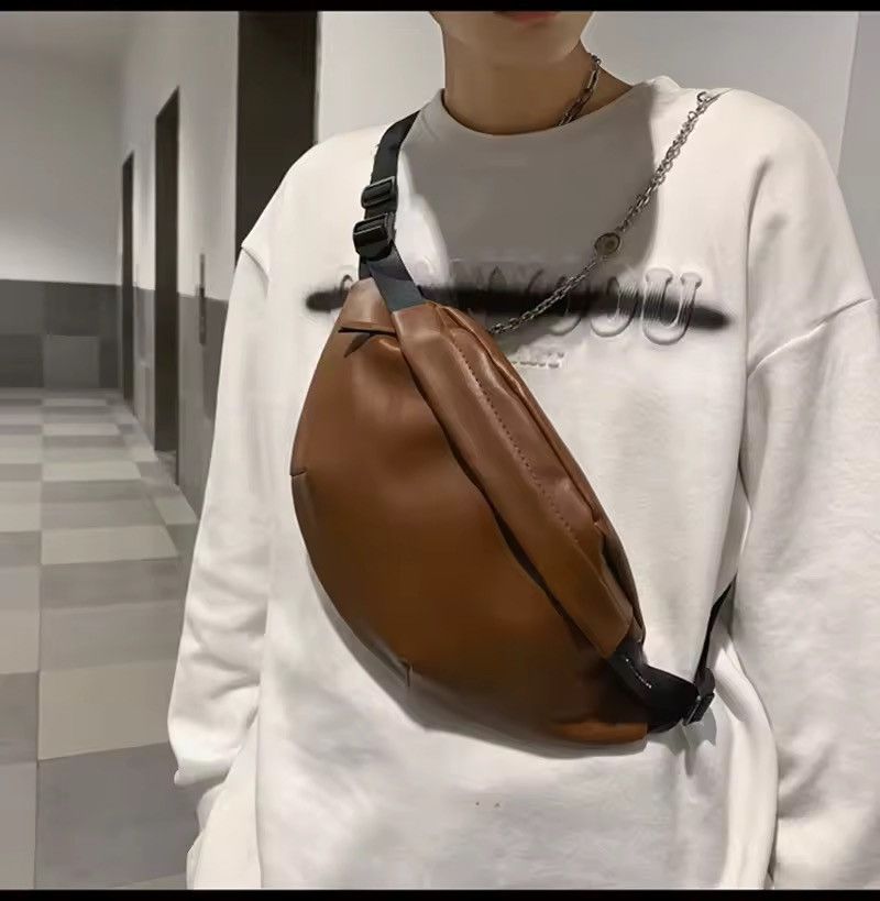 Leather Soft leather Unisex Belt Bag Size ONE SIZE - 1 Thumbnail