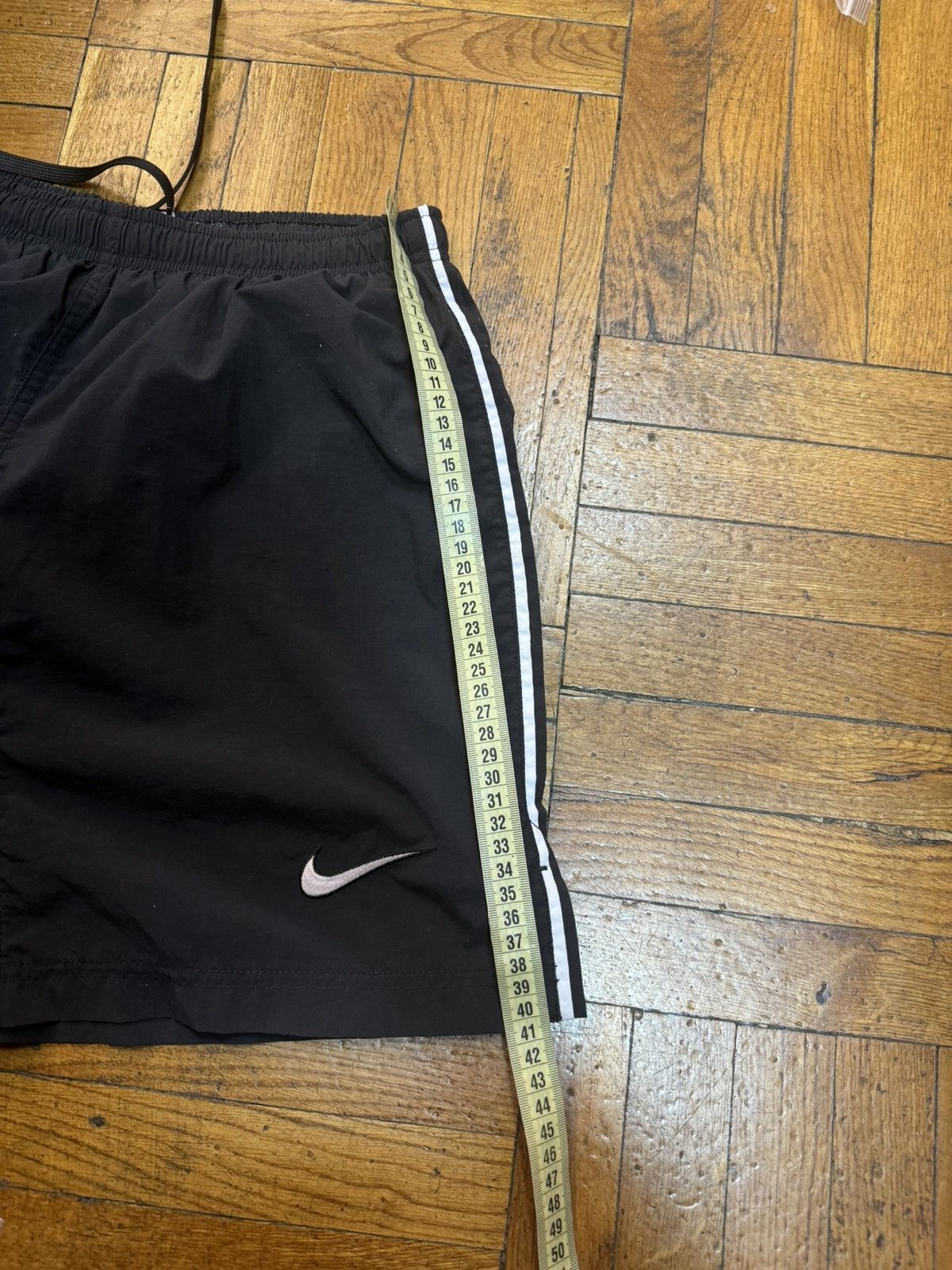 Nike × Vintage Vintage Nike y2k Logo Shorts Size US 30 / EU 46 - 7 Thumbnail