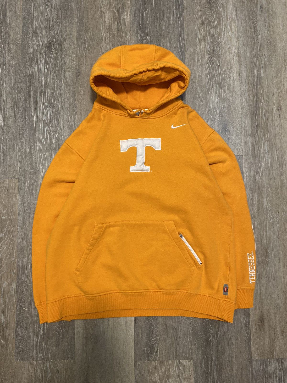 Nike × Vintage NIKE VINTAGE BASIC LOGO OVERSIZE BOXY HOODIE Size US L / EU 52-54 / 3 - 1 Thumbnail