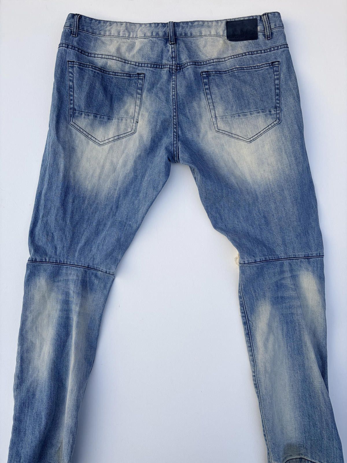 Smoke Rise SmokeRise Relaxed Tappered Distressed Jeans (Size 42x32) Size US 42 / EU 58 - 2 Thumbnail