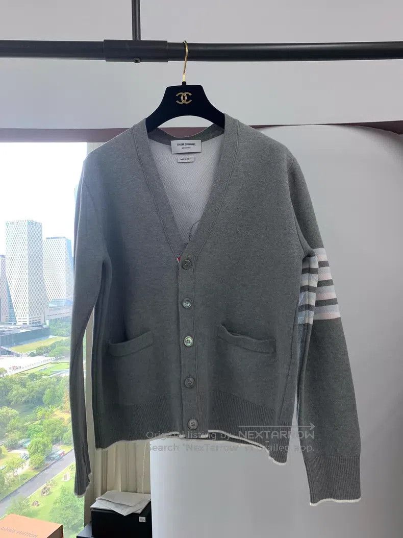 Thom Browne Thom Browne Grey Four-Stripe Lion Print Cardigan Size US M / EU 48-50 / 2 - 1 Thumbnail