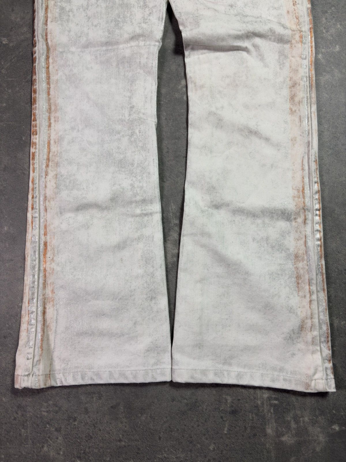Just Cavalli 00s DSWT Just Cavalli Waxed Orange Silver Tones Flared Jeans Size US 27 - 18 Thumbnail
