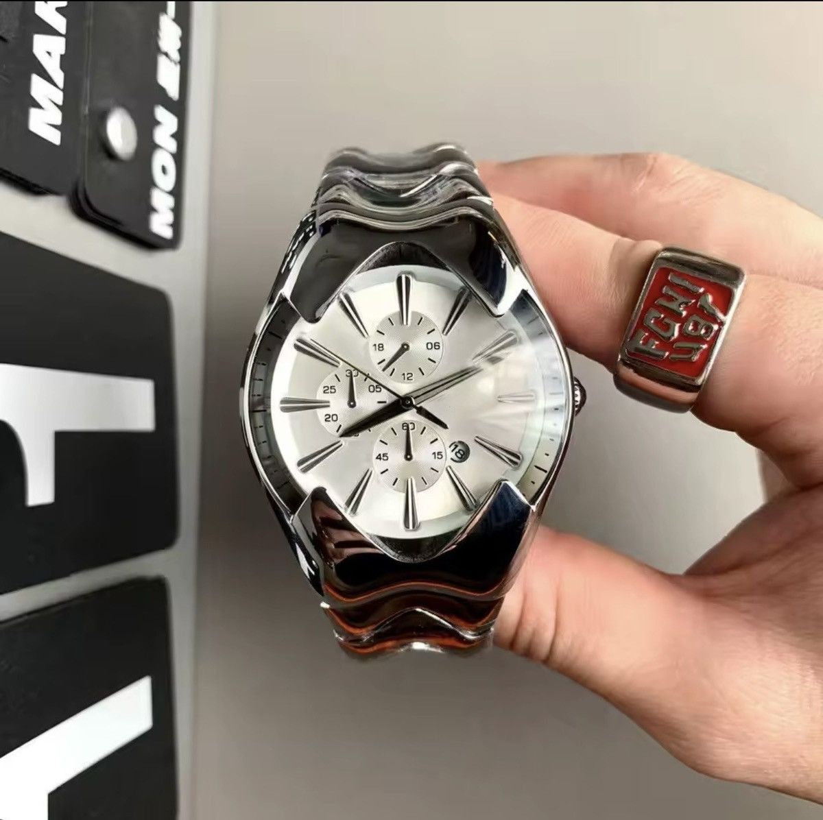 Vintage Futuristic Y2K Liquid Metal Armoured Watch stainless steel Size ONE SIZE - 9 Thumbnail