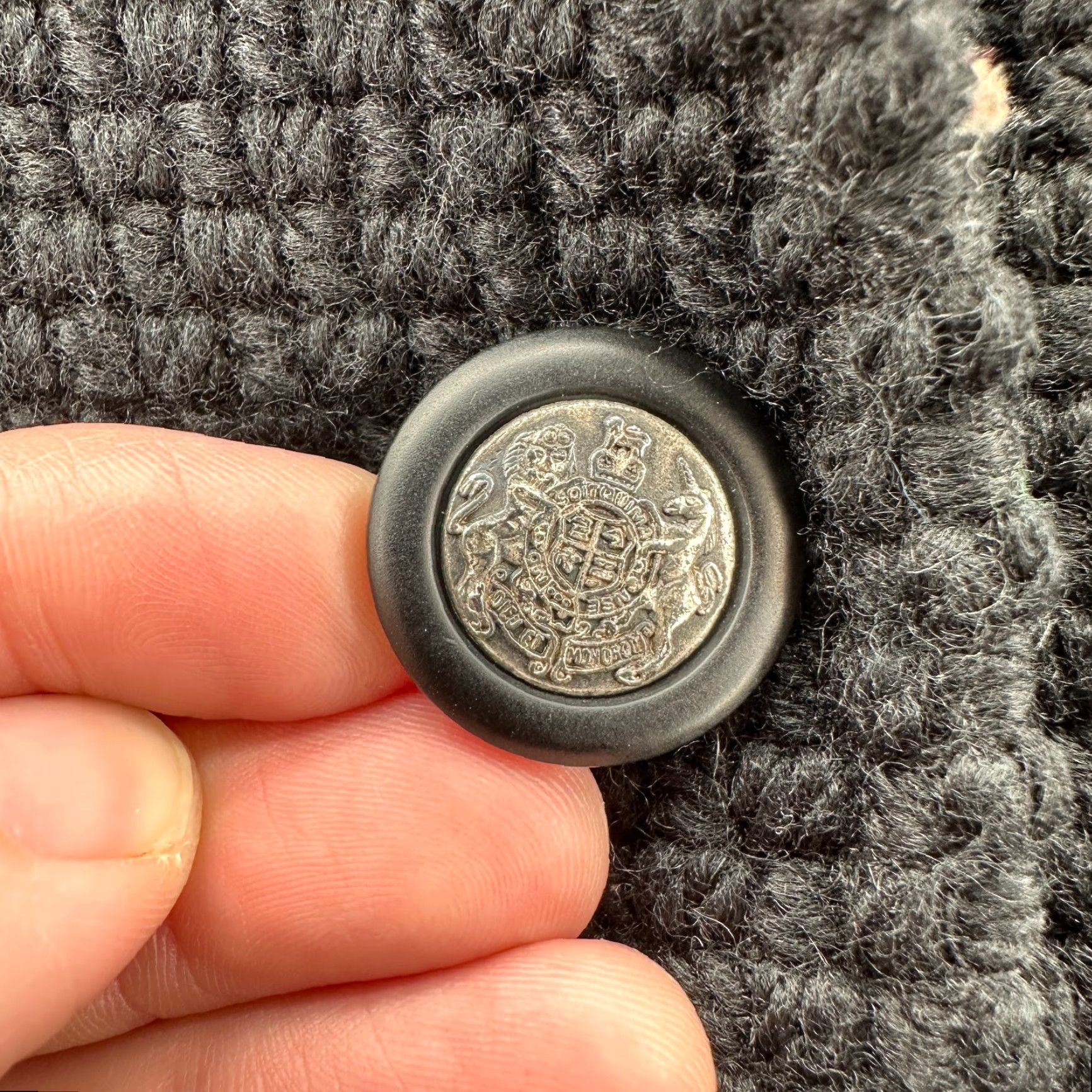 Pendleton VINTAGE Pendleton Womens Jacket Wool Black Short Lined Button Front Size 4 Regular Womens 90s Classic City Outdoor Pockets Size 27" / US 4 / IT 40 - 5 Thumbnail