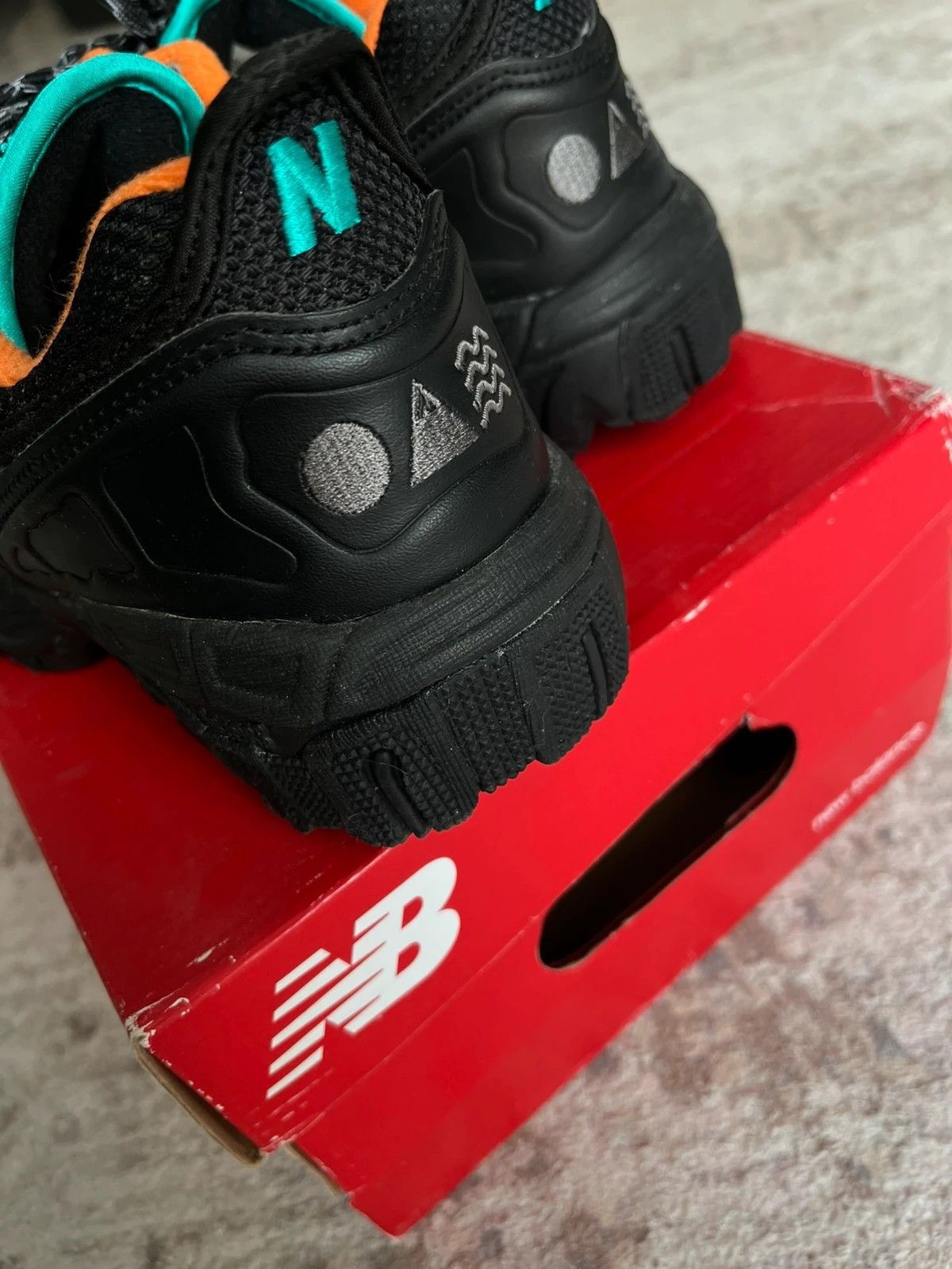 New Balance New Balance 801 All Terrain Black 2019 Sz US 9.5 EUR 43 Size US 9.5 / EU 42-43 - 6 Thumbnail