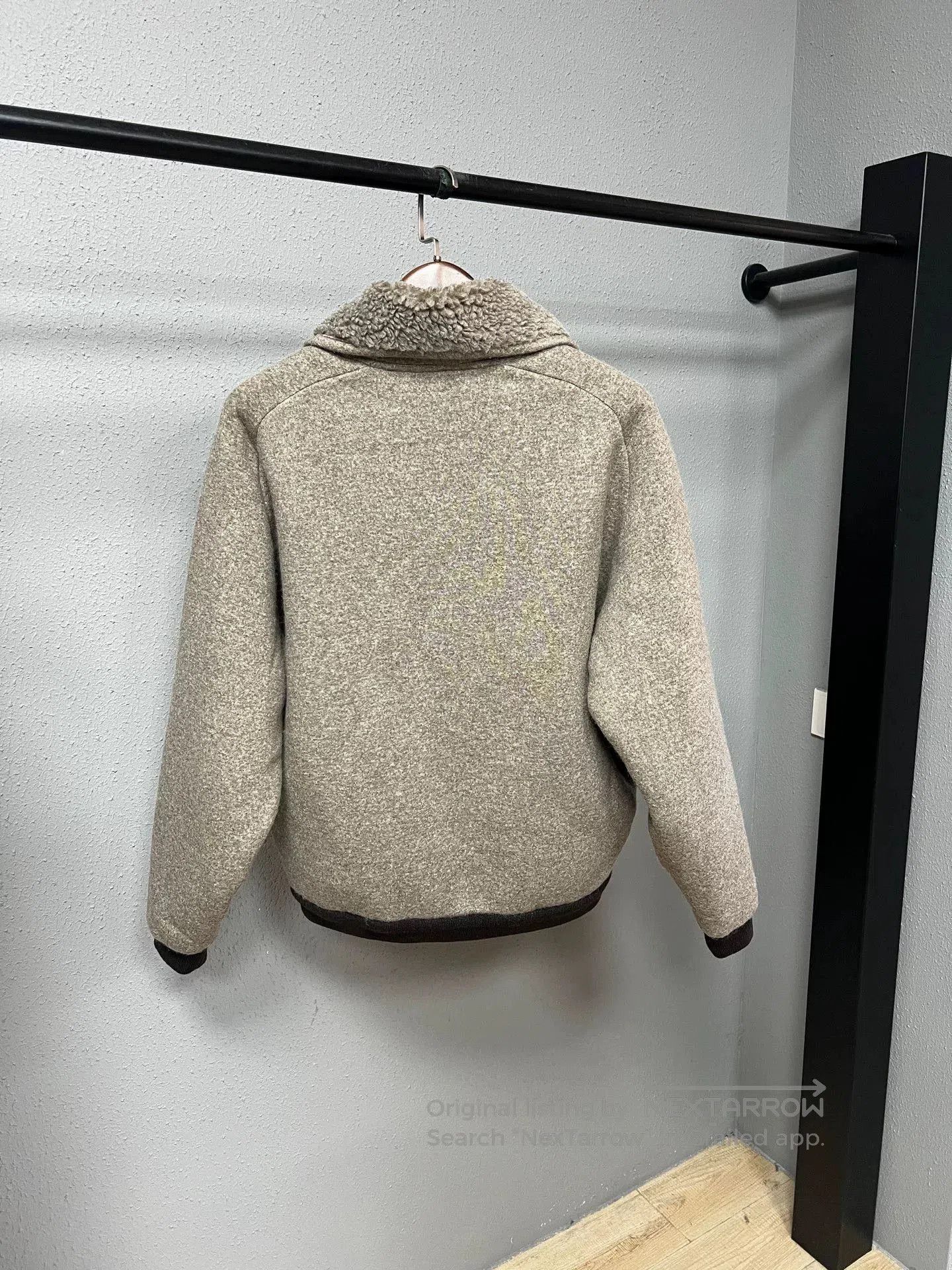 Miu Miu miu miu shearling teddy collar jacket. Size M / US 6-8 / IT 42-44 - 2 Thumbnail