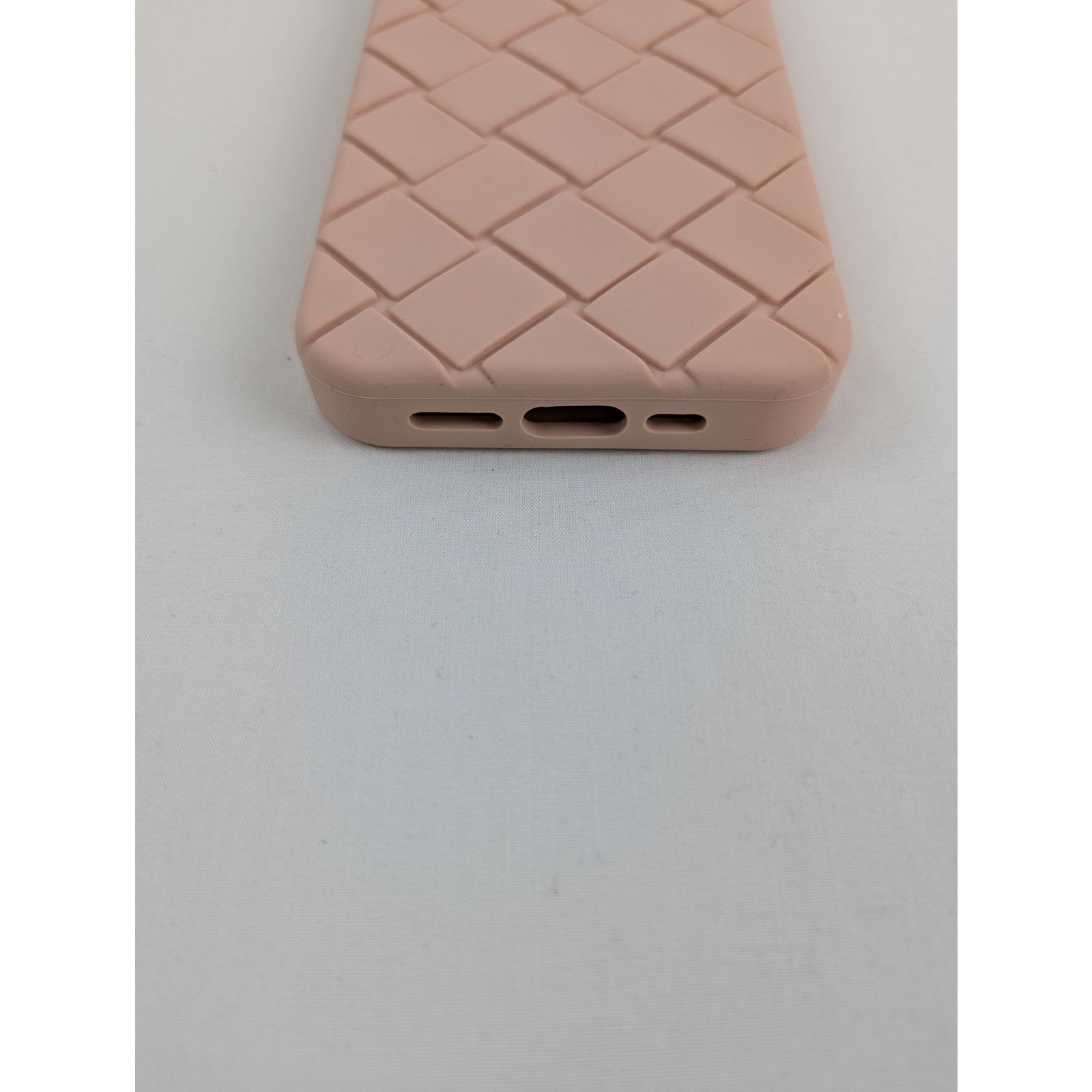 Bottega Veneta o1rshd1 Size: OS / i Phone iPhone 15 pro Cover Case in Cameo Size ONE SIZE - 6 Thumbnail