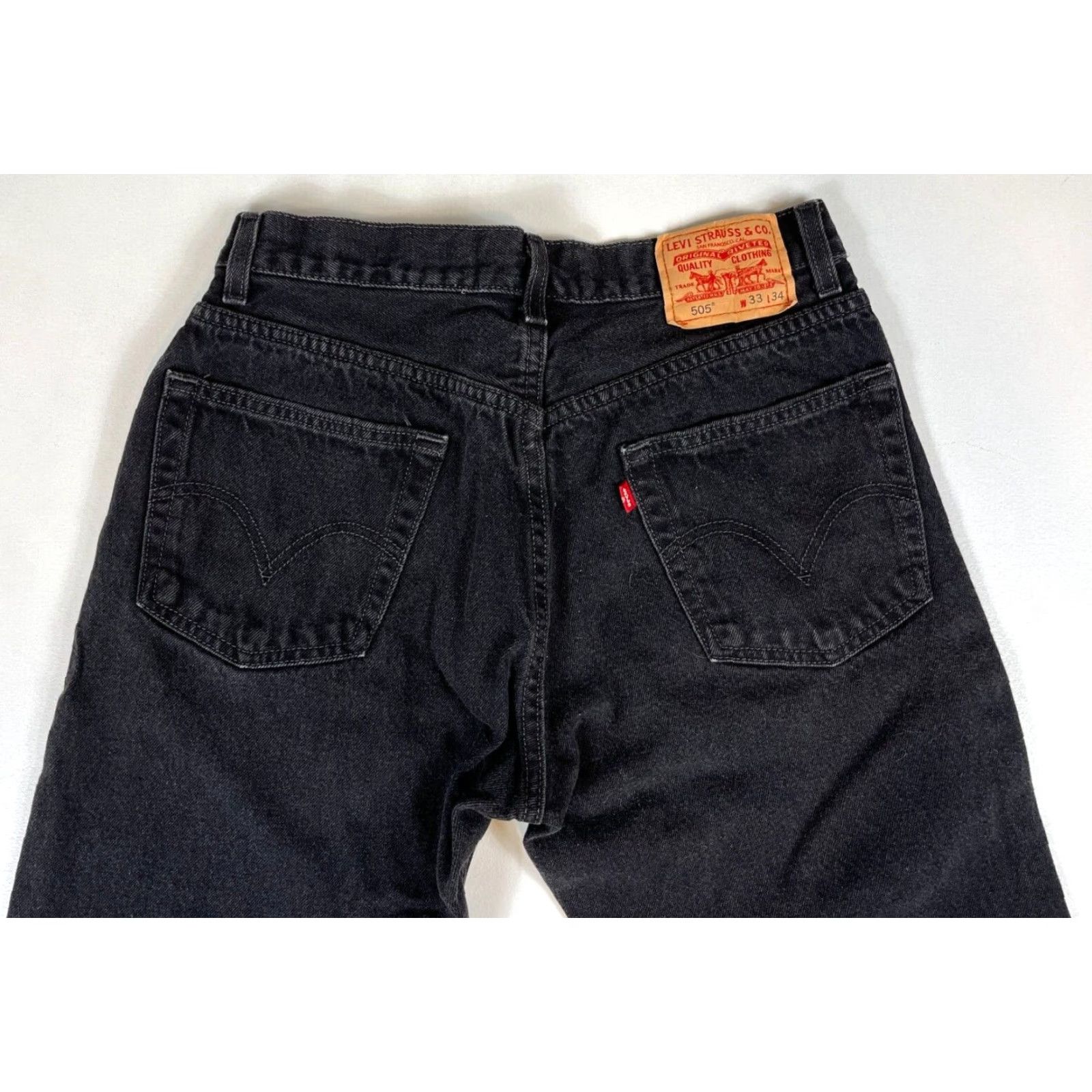 Levi's VINTAGE Levi's 505 Jeans Regular Straight Black Sz 33x34 Mens Jeans Size US 30 / EU 46 - 5 Thumbnail