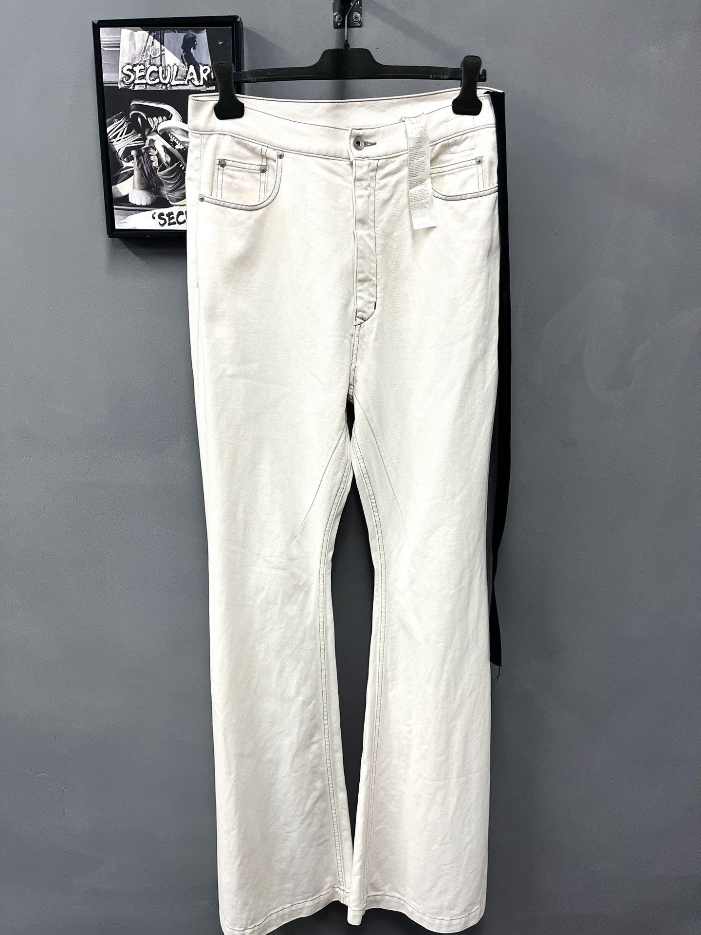 Rick Owens Rick Owens Bolan Bootcut White Jeans Size US 32 / EU 48 - 1 Thumbnail