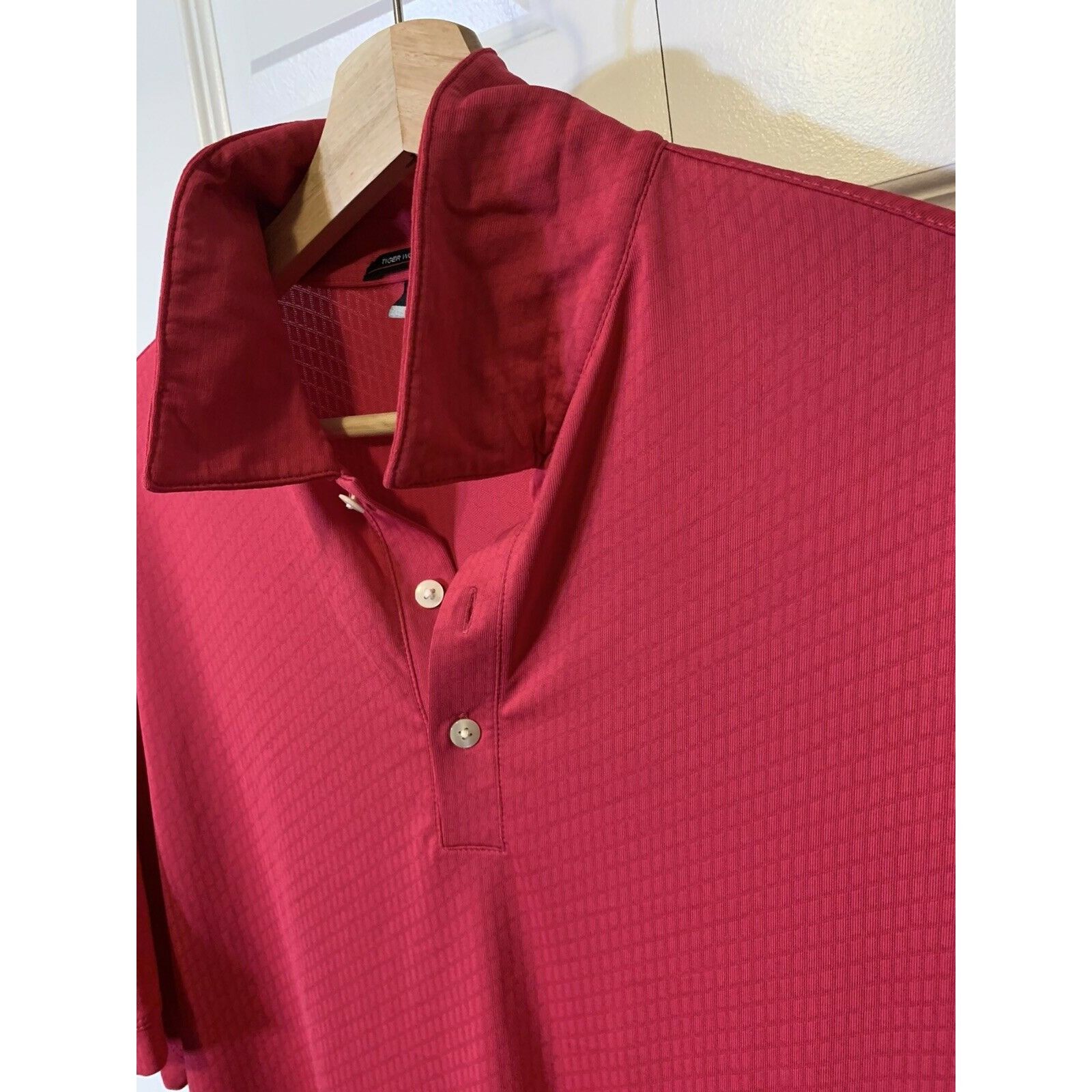 Tiger Woods Tiger Woods Collection Men’s Sz M Golf Polo Shirt Pink Size US M / EU 48-50 / 2 - 1 Thumbnail