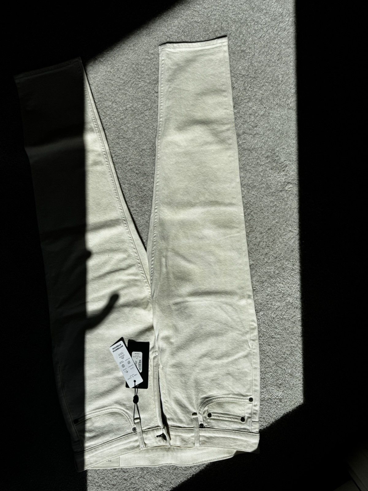 Rag & Bone Rag & Bone Cream Denim Slim Crop Size US 34 / EU 50 - 2 Thumbnail