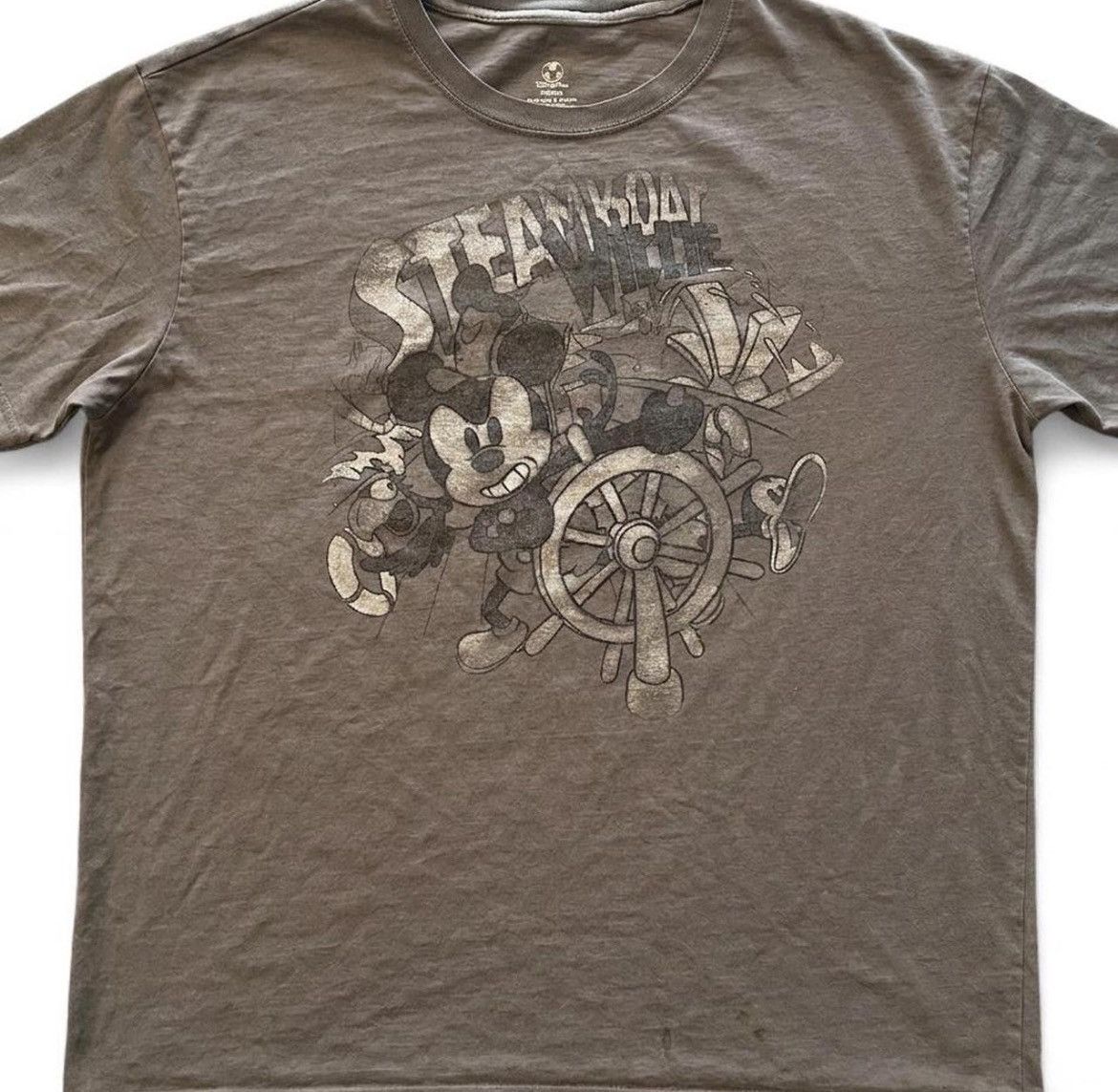 Disney Steamboatwillie Long sleeve shirt Size US XL / EU 56 / 4 - 1 Thumbnail