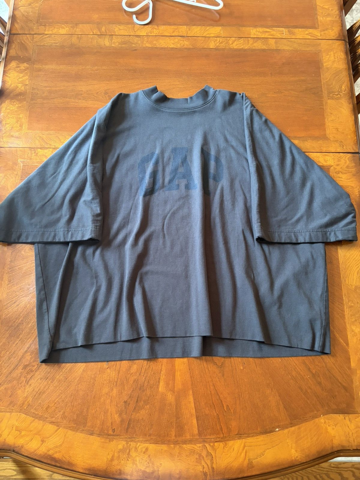 Balenciaga × Gap × Yeezy Yeezy Gap Dove Tee Size US XL / EU 56 / 4 - 1 Thumbnail