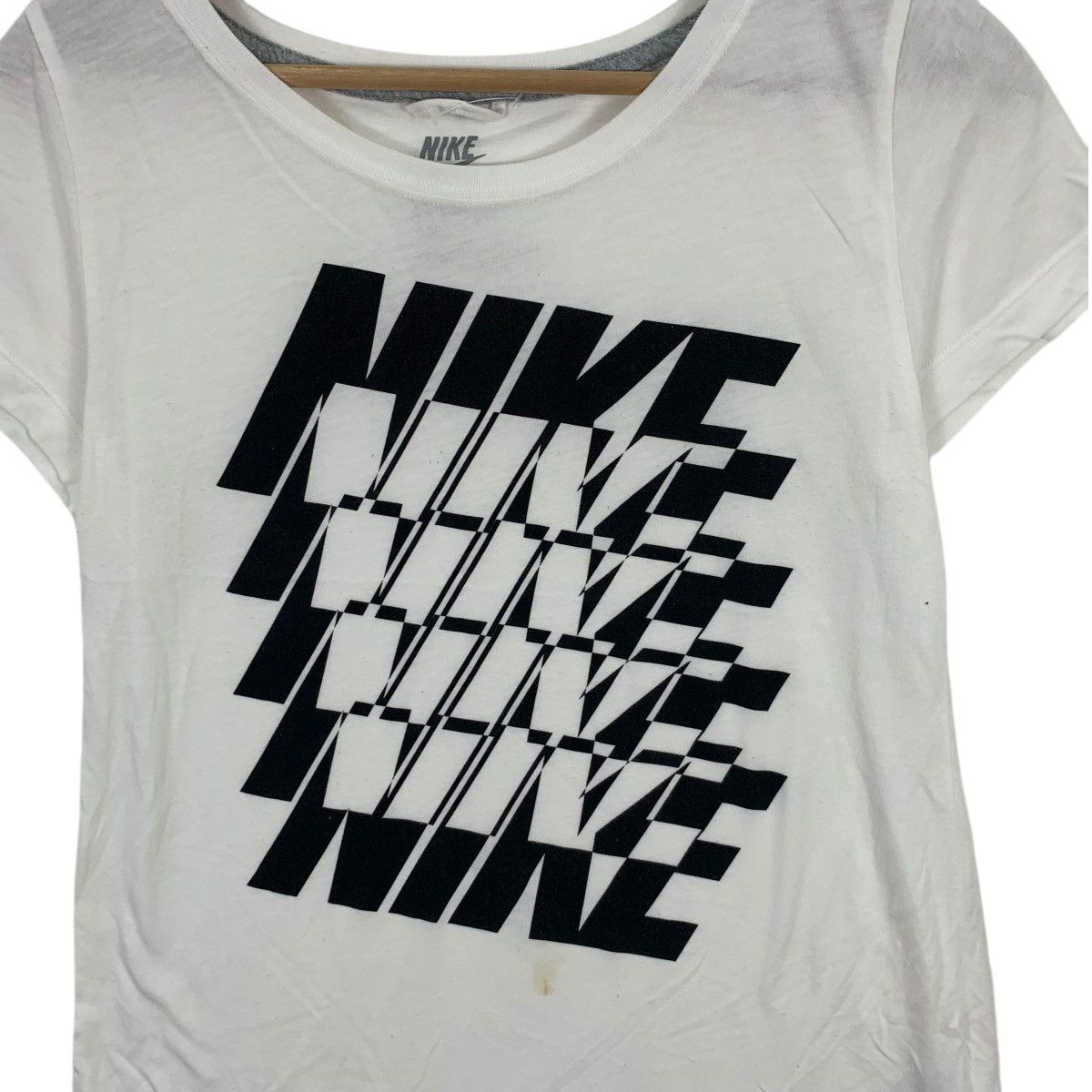 Nike NIKE SPORTSWEAR Multi Logo Regular Fit Tee Shirt Top Size M / US 6-8 / IT 42-44 - 3 Thumbnail