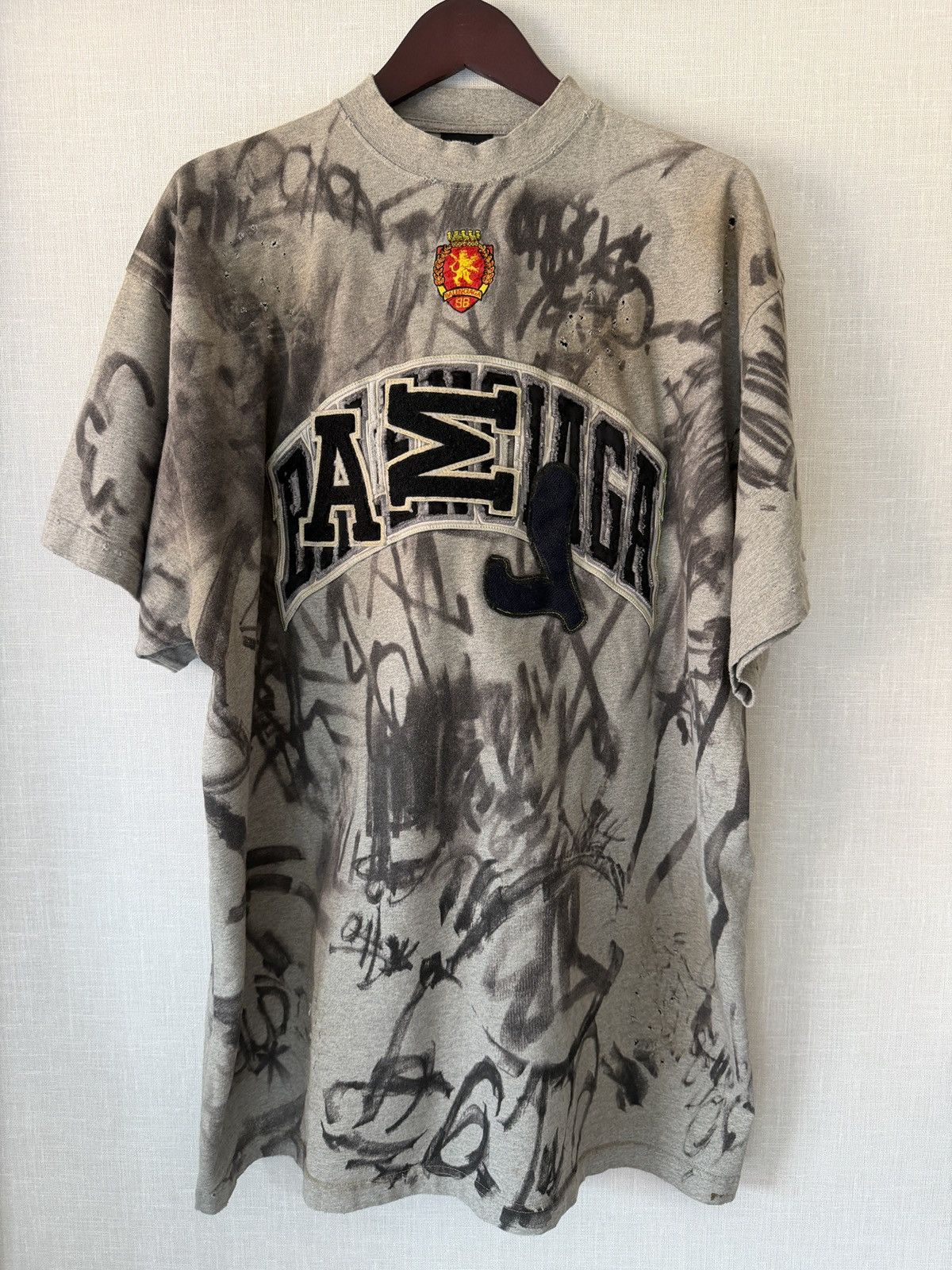 Balenciaga Balenciaga Skater Graffiti Distressed Oversized T- Size US L / EU 52-54 / 3 - 1 Thumbnail