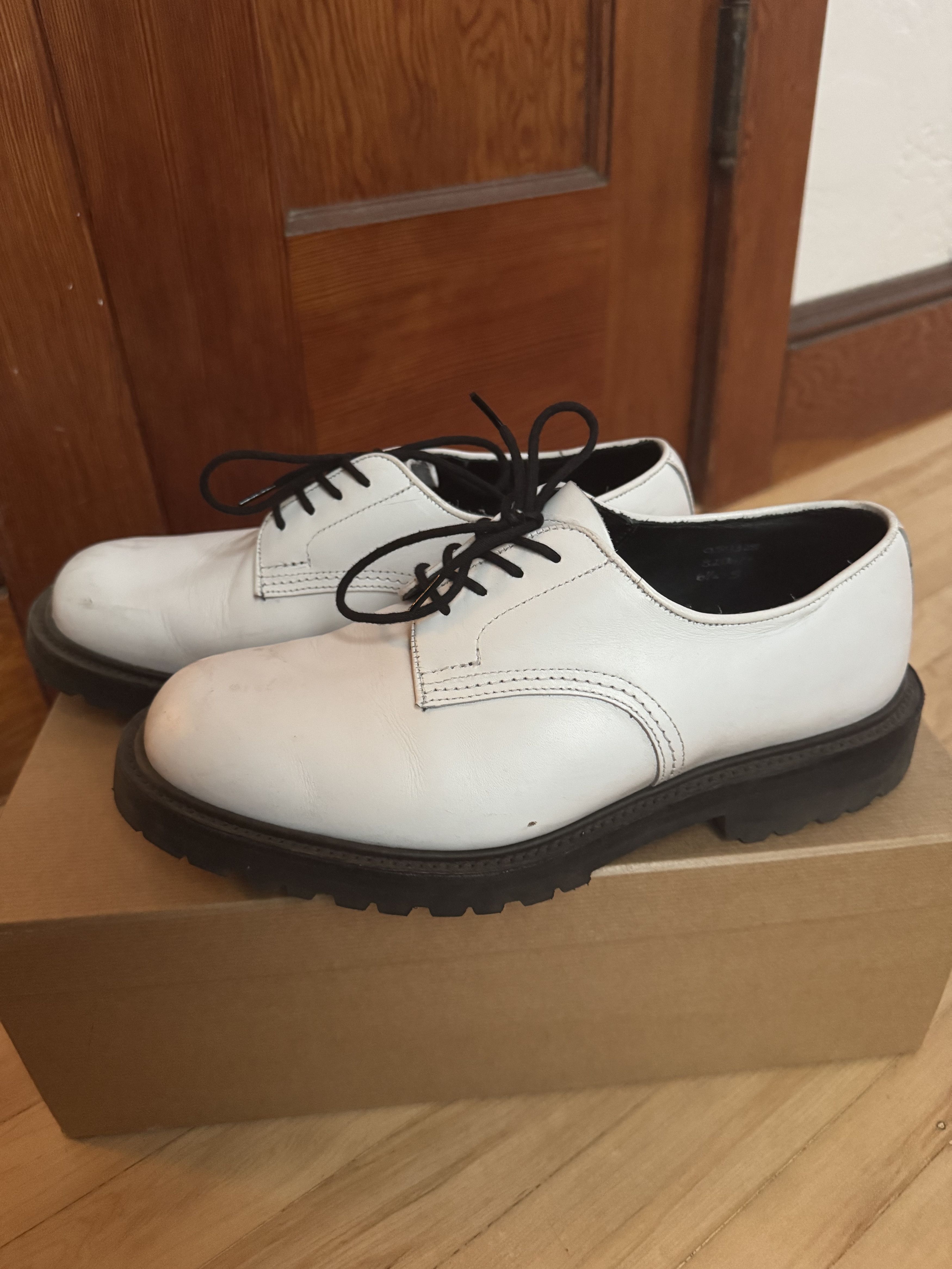 Evan Kinori × Tricker's Evan Kinori Tricker’s Tramping Shoes - White Aniline Size US 8 / EU 41 - 1 Thumbnail