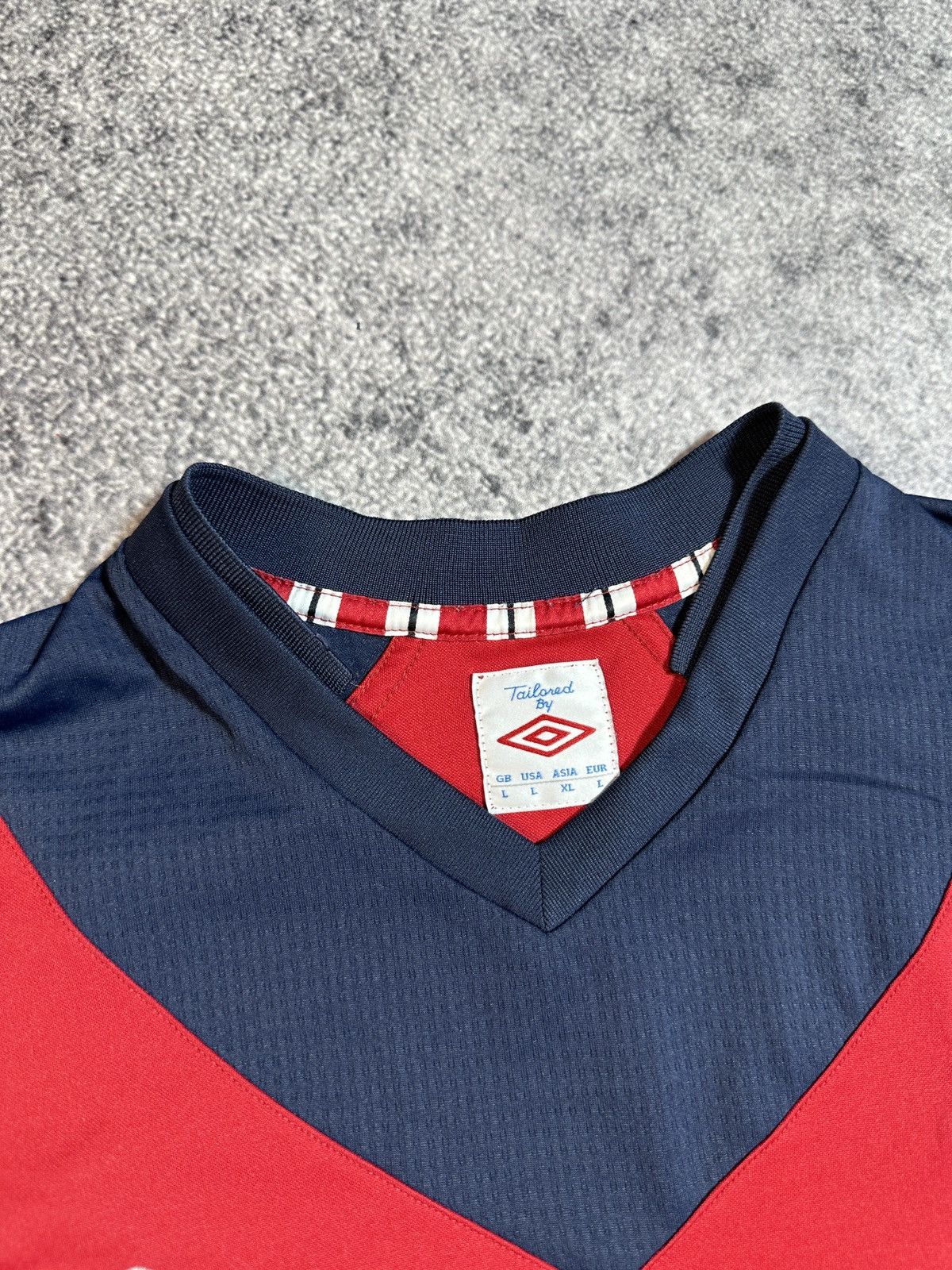 Umbro × Vintage Vintage Umbro Lille LOSC Soccer Jersey Blokecore Style Rare Size US L / EU 52-54 / 3 - 3 Thumbnail