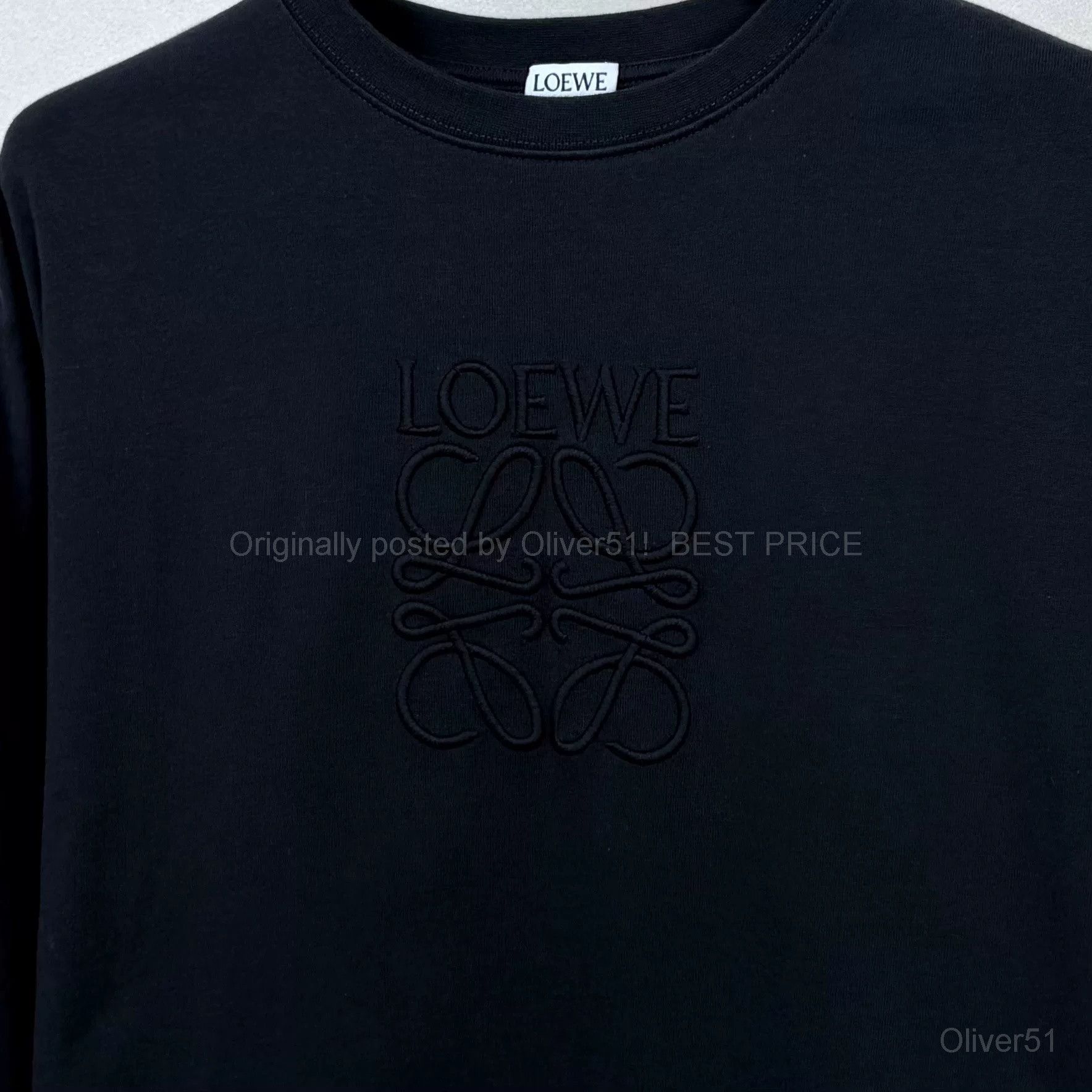 Loewe Loewe Black Embossed Logo Crewneck Sweatshirt BFAJWY259 Size XXS / US 00 / IT 34 - 4 Thumbnail