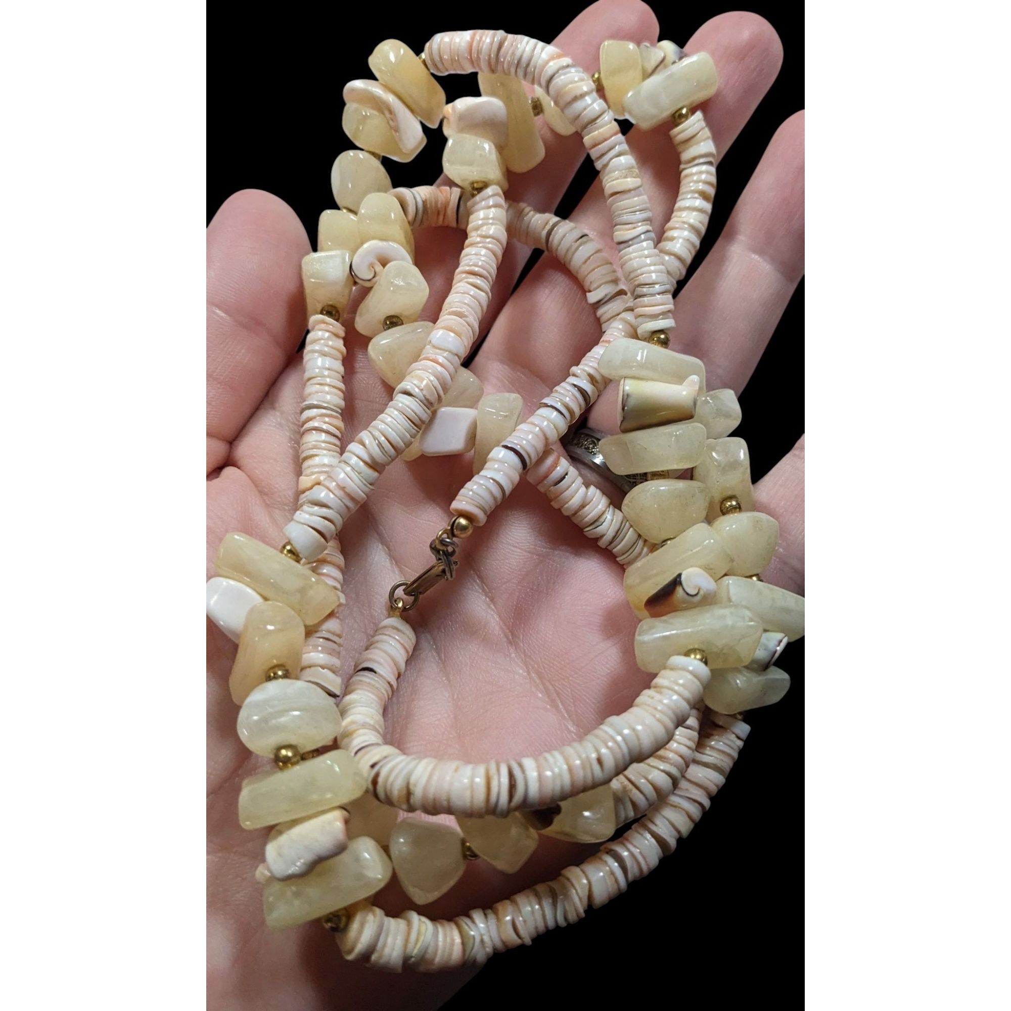 Other Vintage Beachy Shell And Agate Beaded Necklace Size ONE SIZE - 3 Thumbnail