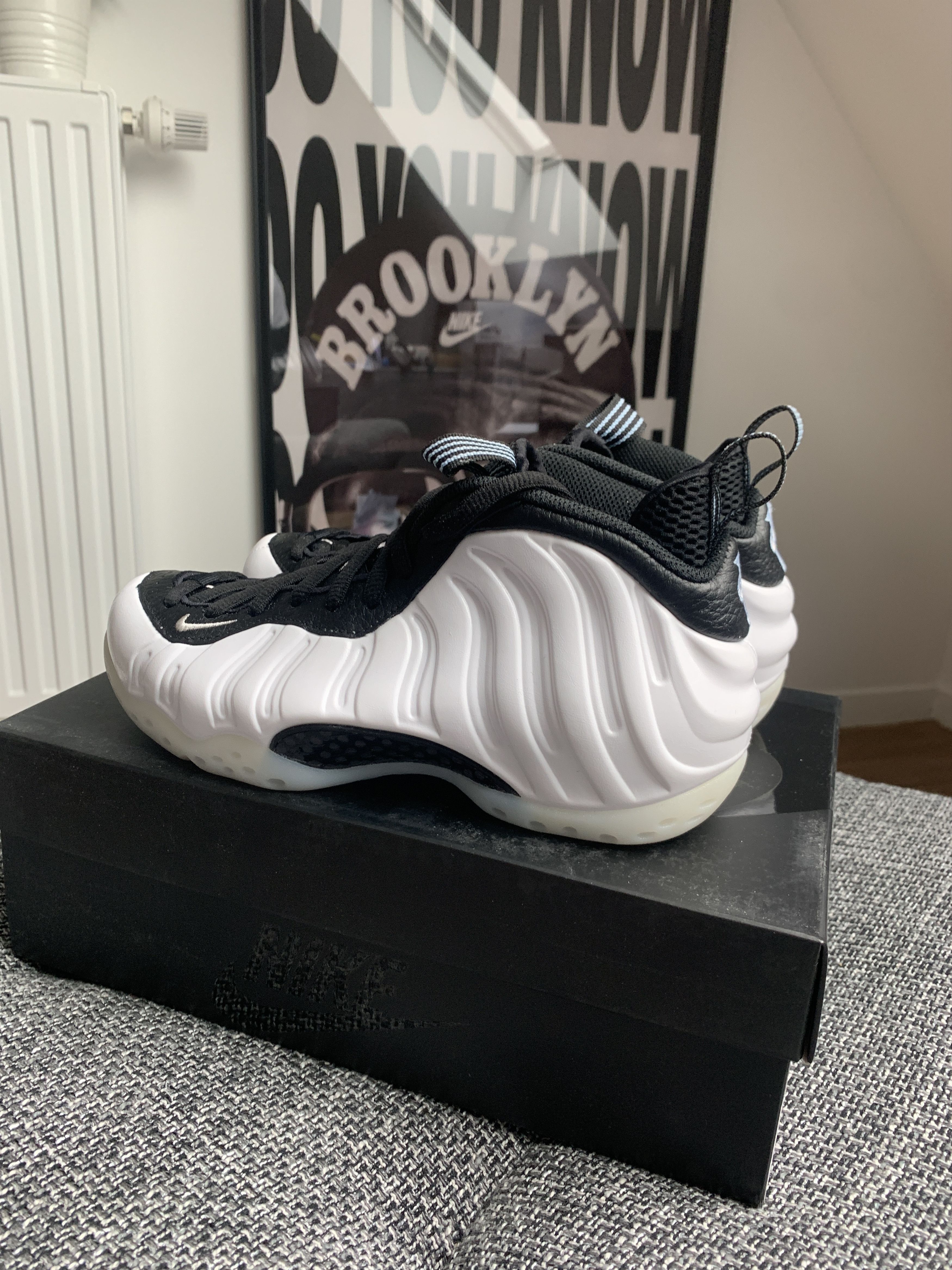 Nike nike air foamposite one Size US 6 / EU 39 - 2 Thumbnail