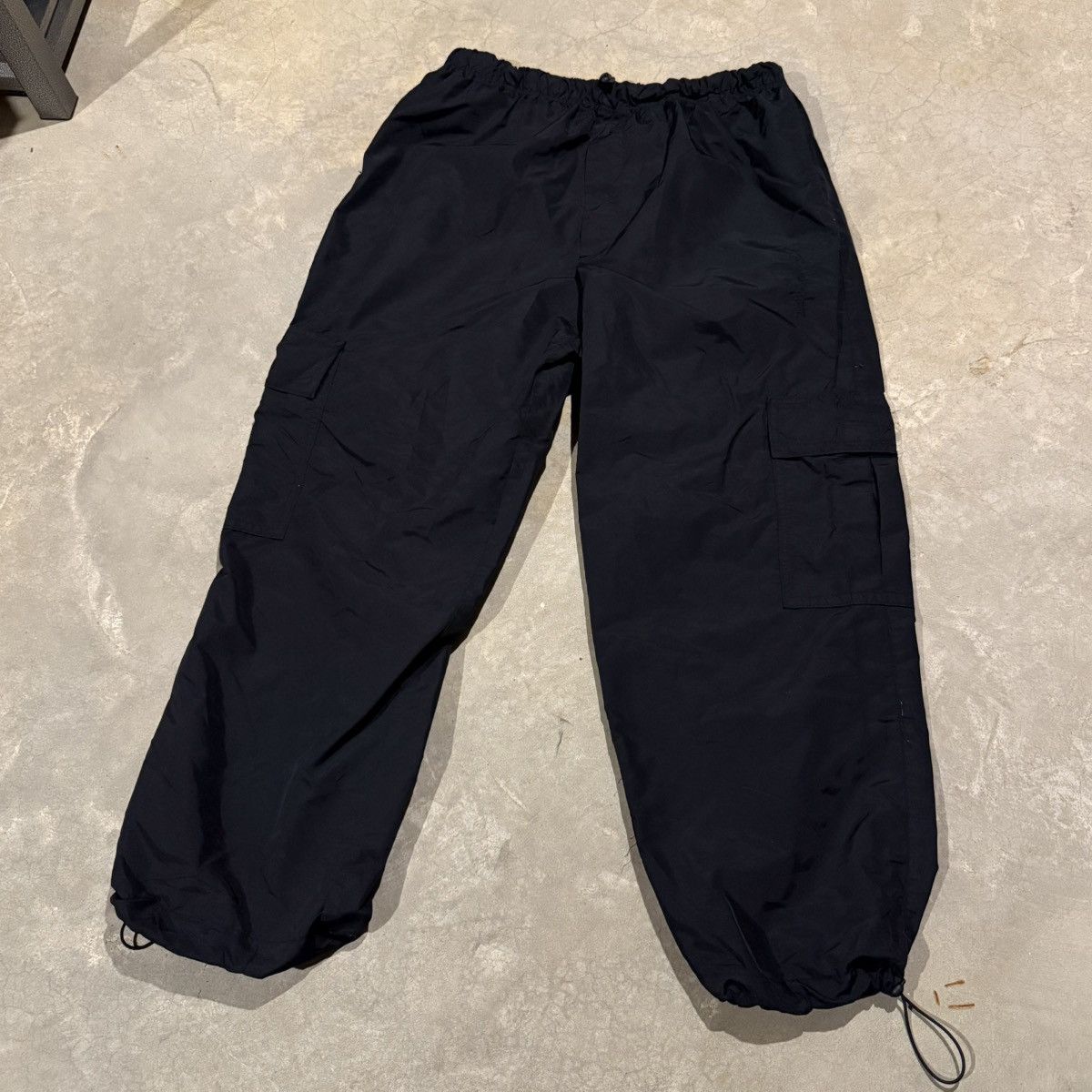 Vintage Vintage 90s Nylon Baggy Cargo Pants Rave ERD Grunge Y2K Size US 34 / EU 50 - 2 Thumbnail