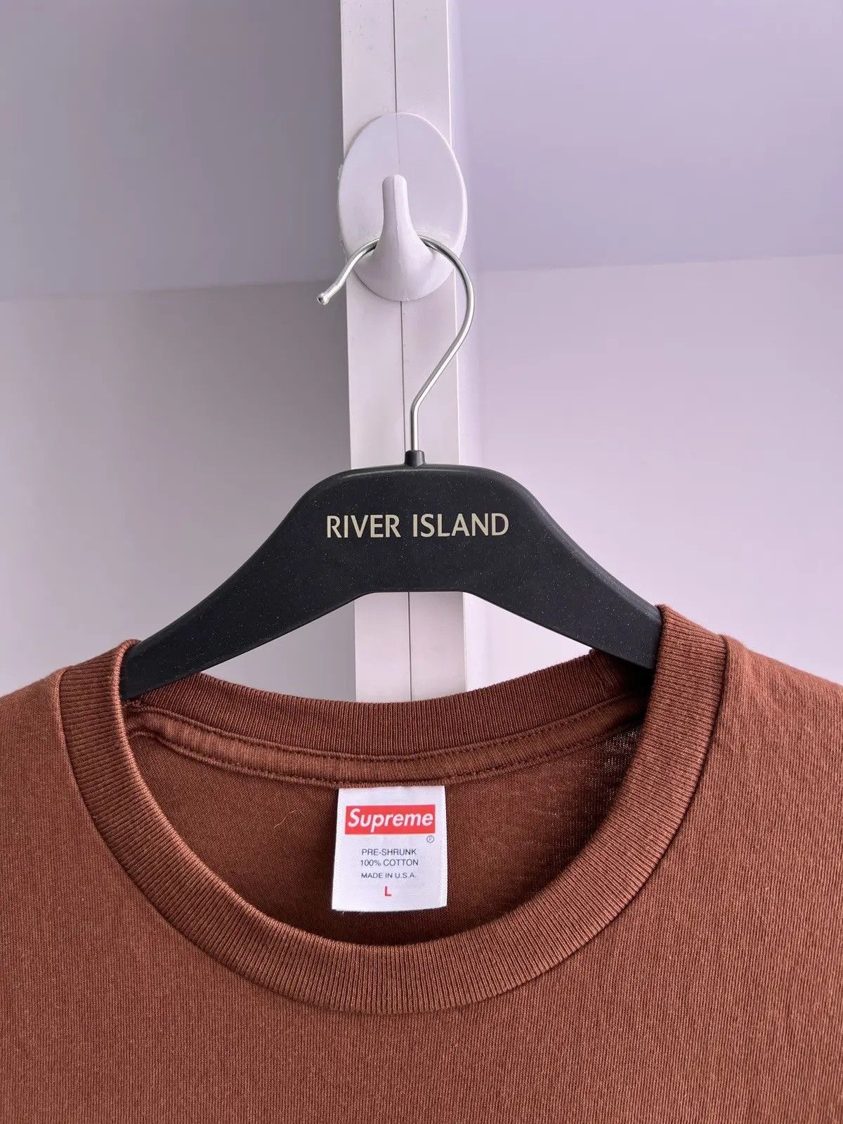 Supreme × Vintage Supreme Ronin Tee Graphic T-Shirt Brown SS23 Size US L / EU 52-54 / 3 - 6 Thumbnail