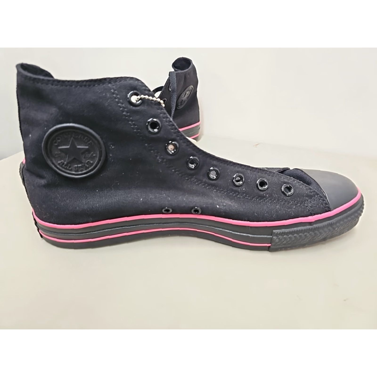 Converse VINTAGE Converse All Star High Top Shoes Black & Pink Red Canvas Sneaker 13 Mens Size US L / EU 52-54 / 3 - 4 Thumbnail