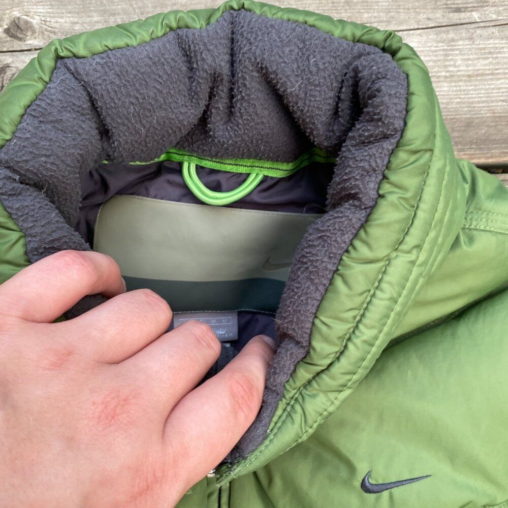 Nike × Vintage Vintage Y2K Gray Tab Nike Puffer Jacket Olive Green Medium Size M / US 6-8 / IT 42-44 - 7 Thumbnail