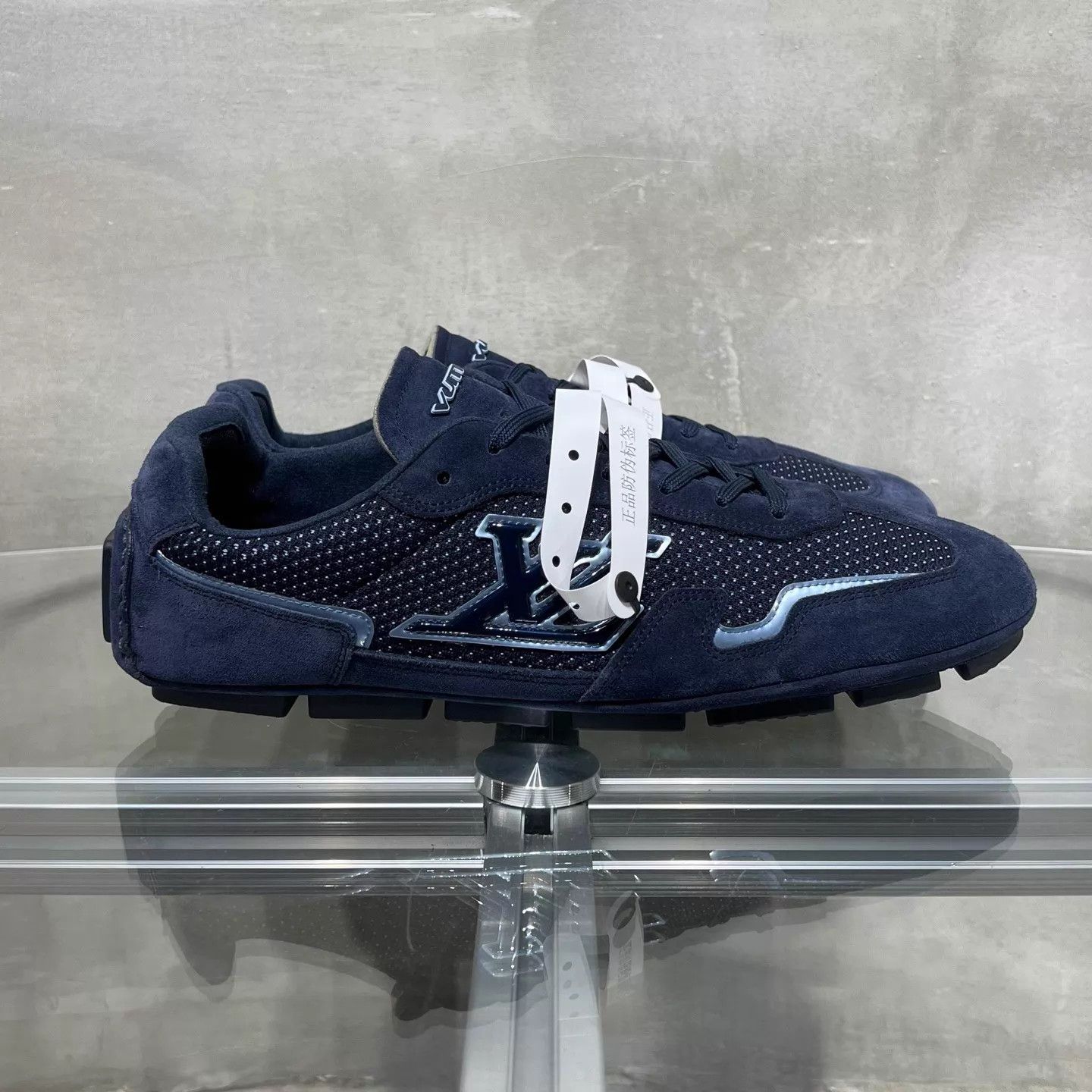 Louis Vuitton LV Rally Blue Training Shoe UK9 BNIB Size US 10 / EU 43 - 4 Thumbnail