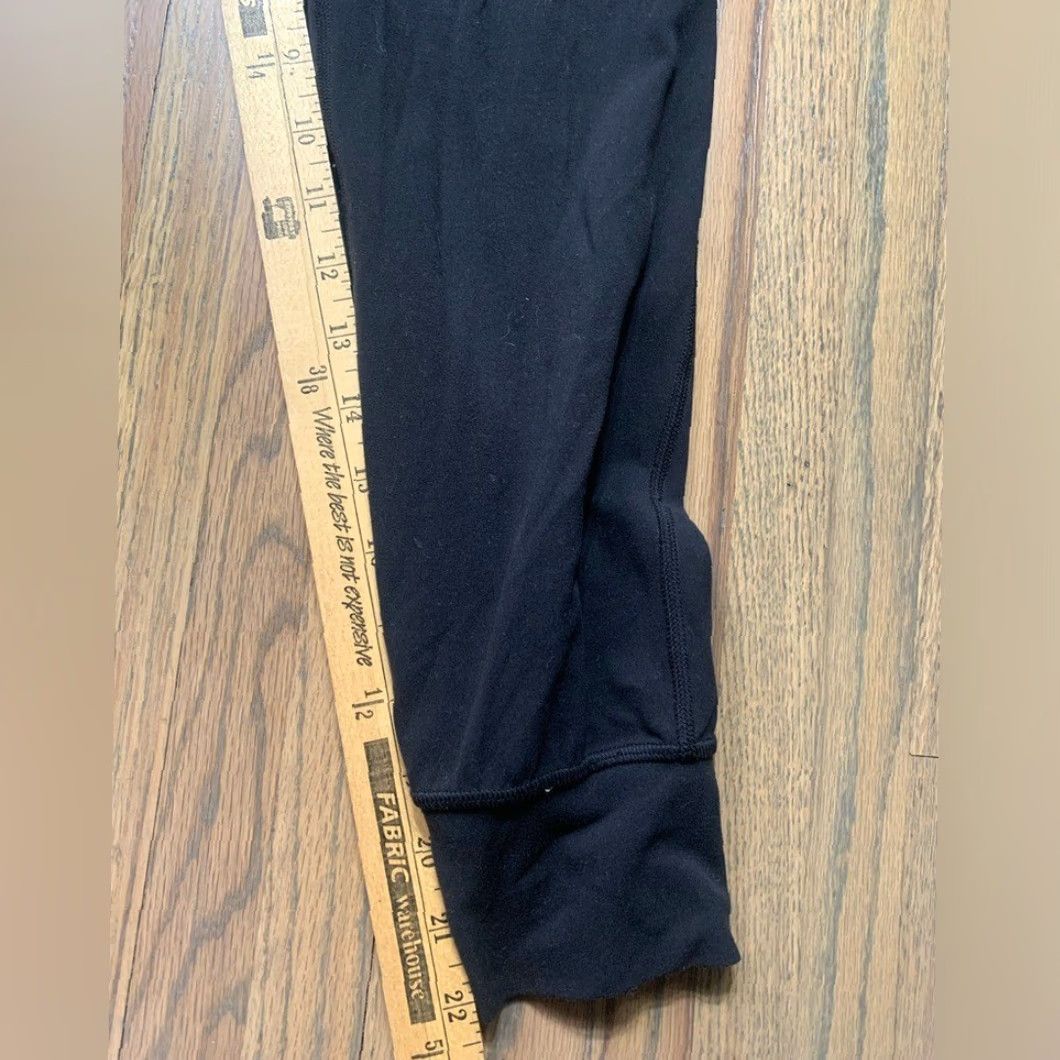 Vintage lululemon athletica Black align jogger crop 4 Pants Women Regular Size 4 Track Pants Size 27" / US 4 / IT 40 - 2 Thumbnail